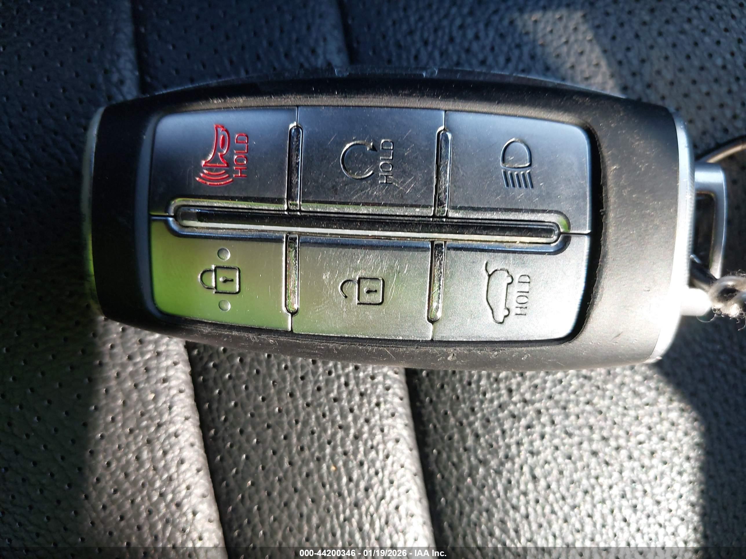 GENESIS GV80 image 11