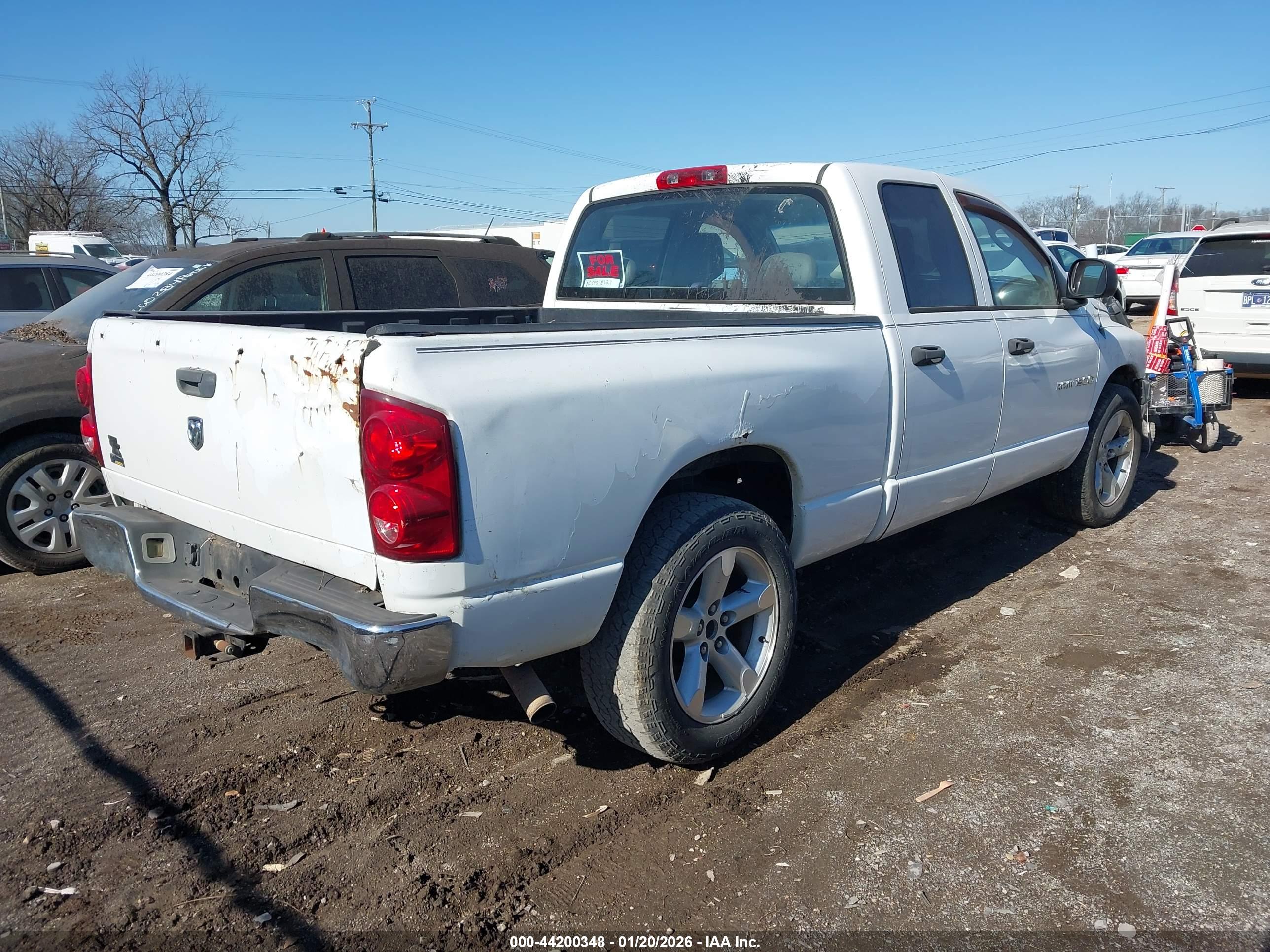 DODGE RAM image 4