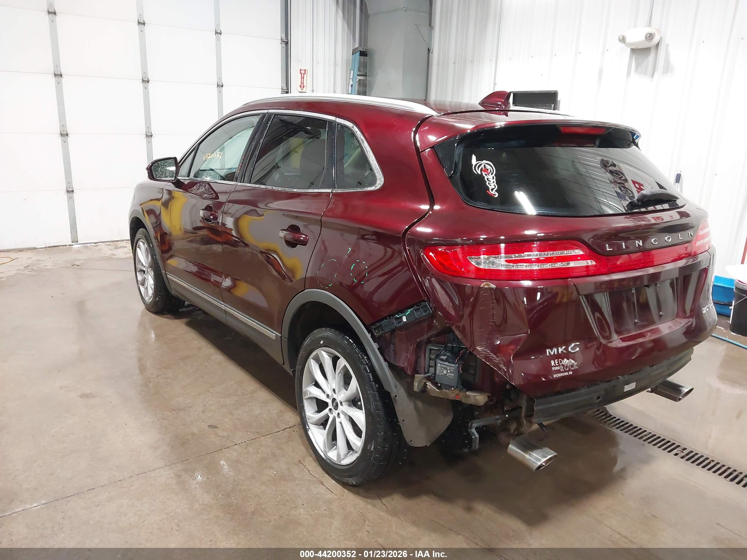 LINCOLN MKC image 3