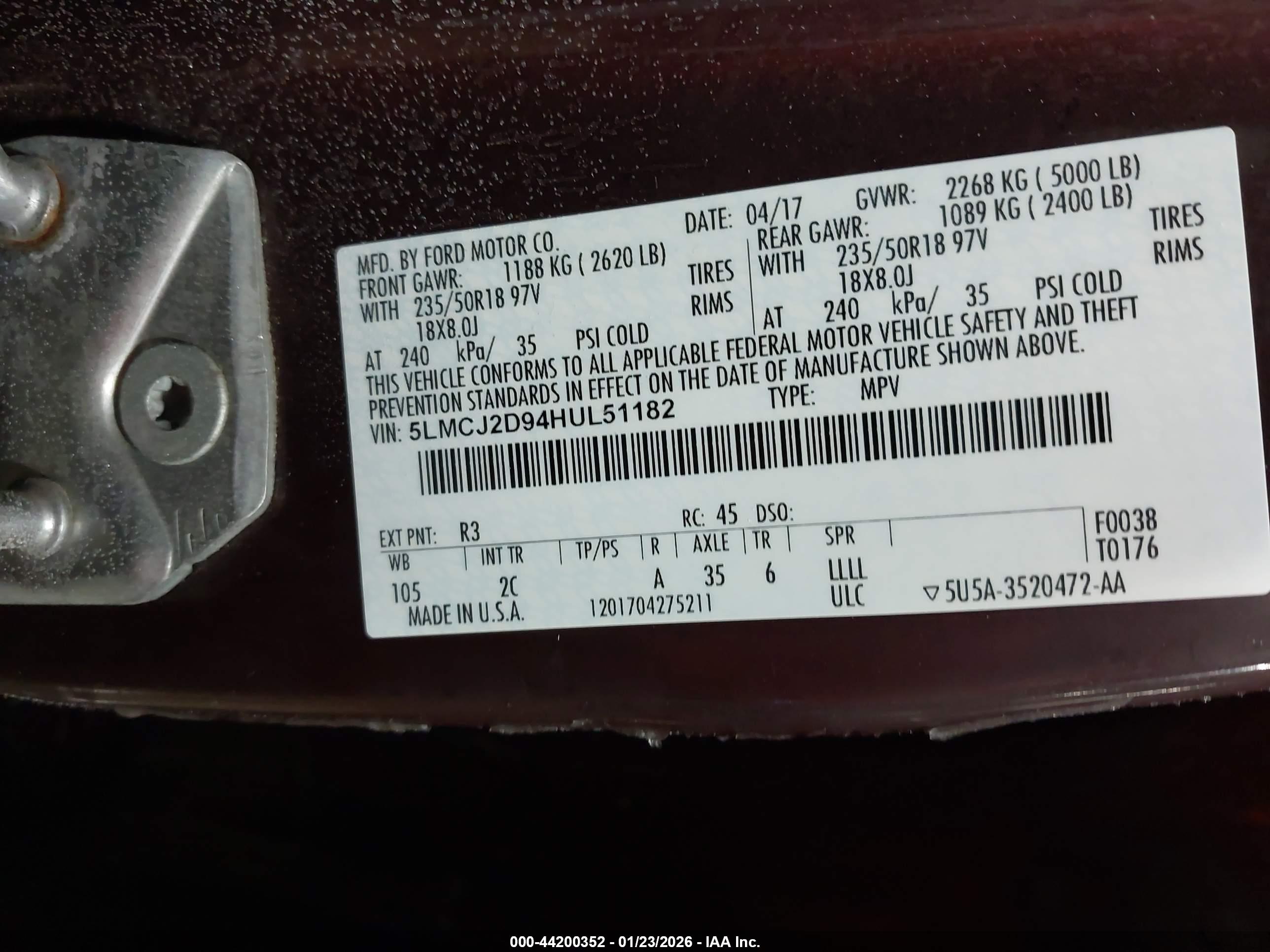 LINCOLN MKC image 9