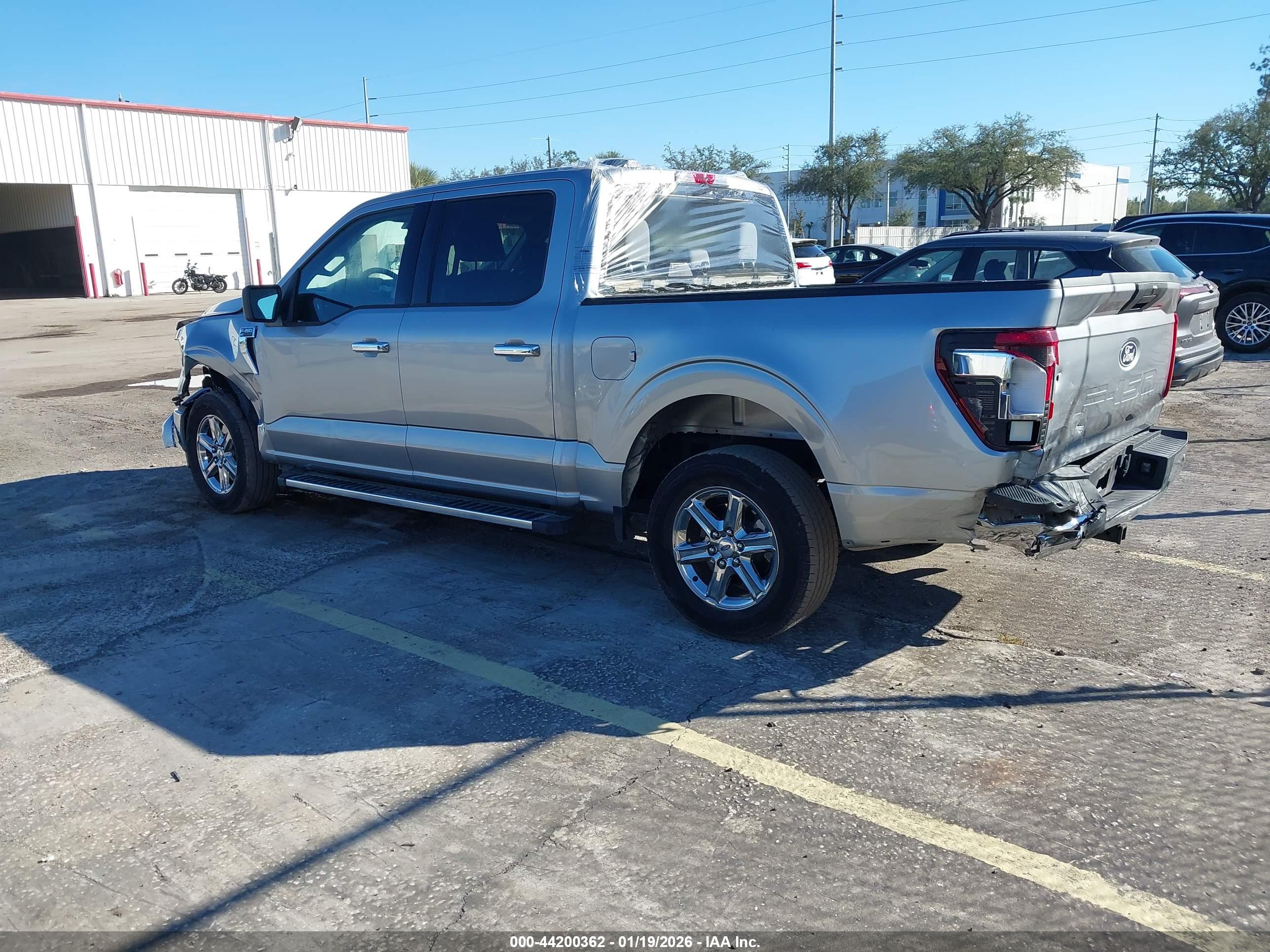 FORD F-150 image 3