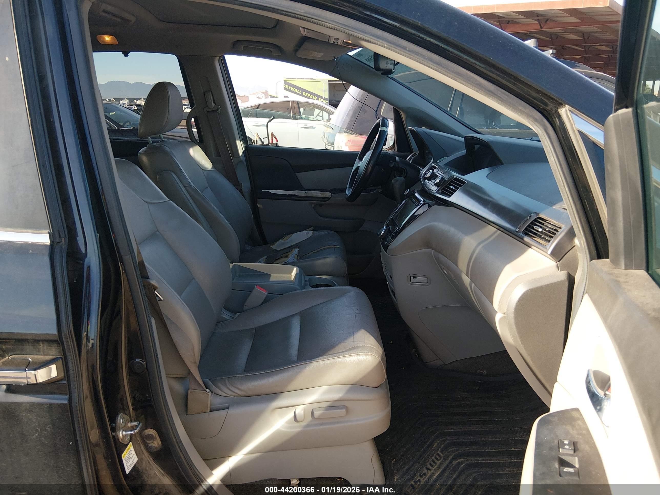 HONDA ODYSSEY image 5
