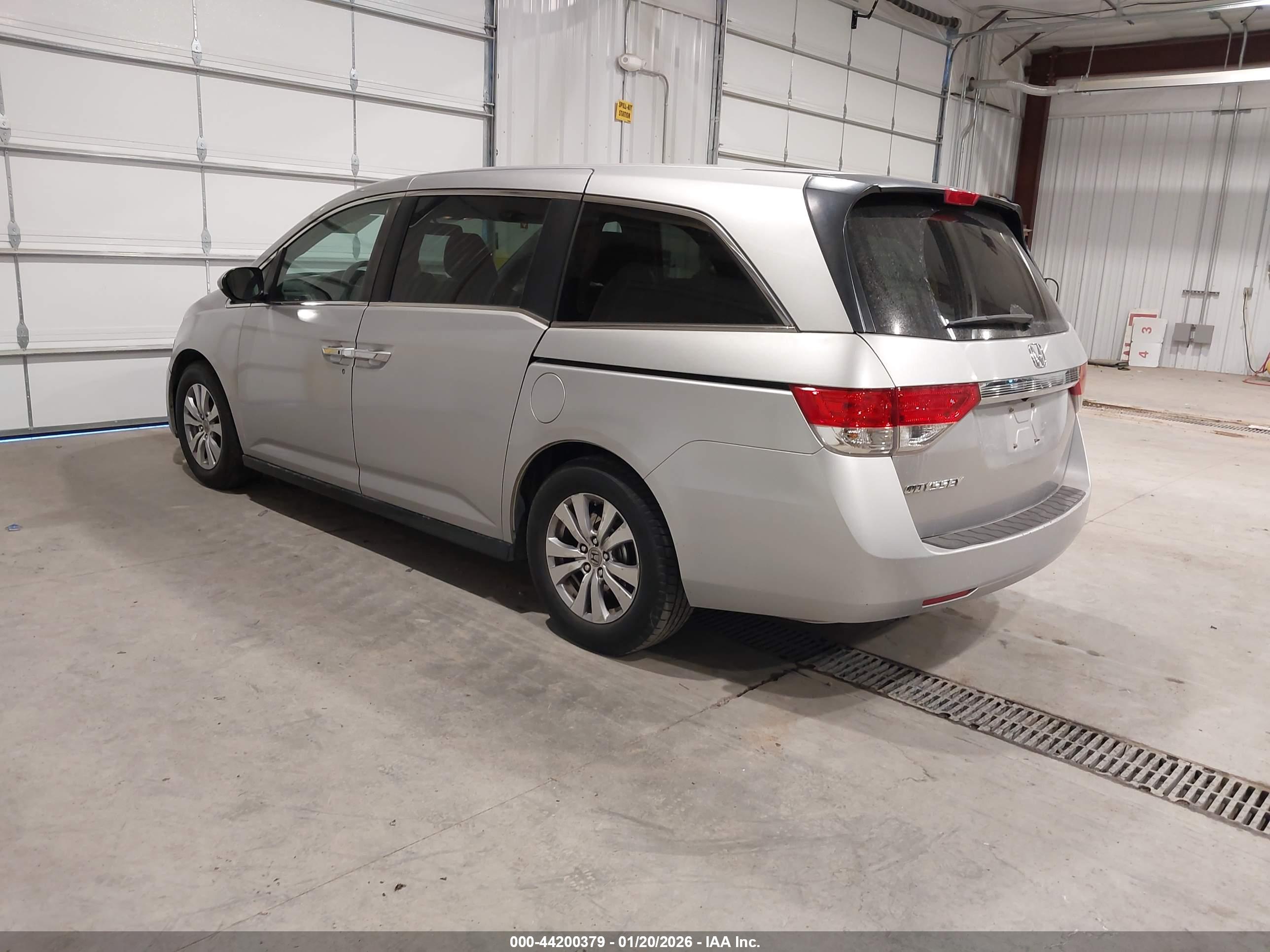 HONDA ODYSSEY image 3