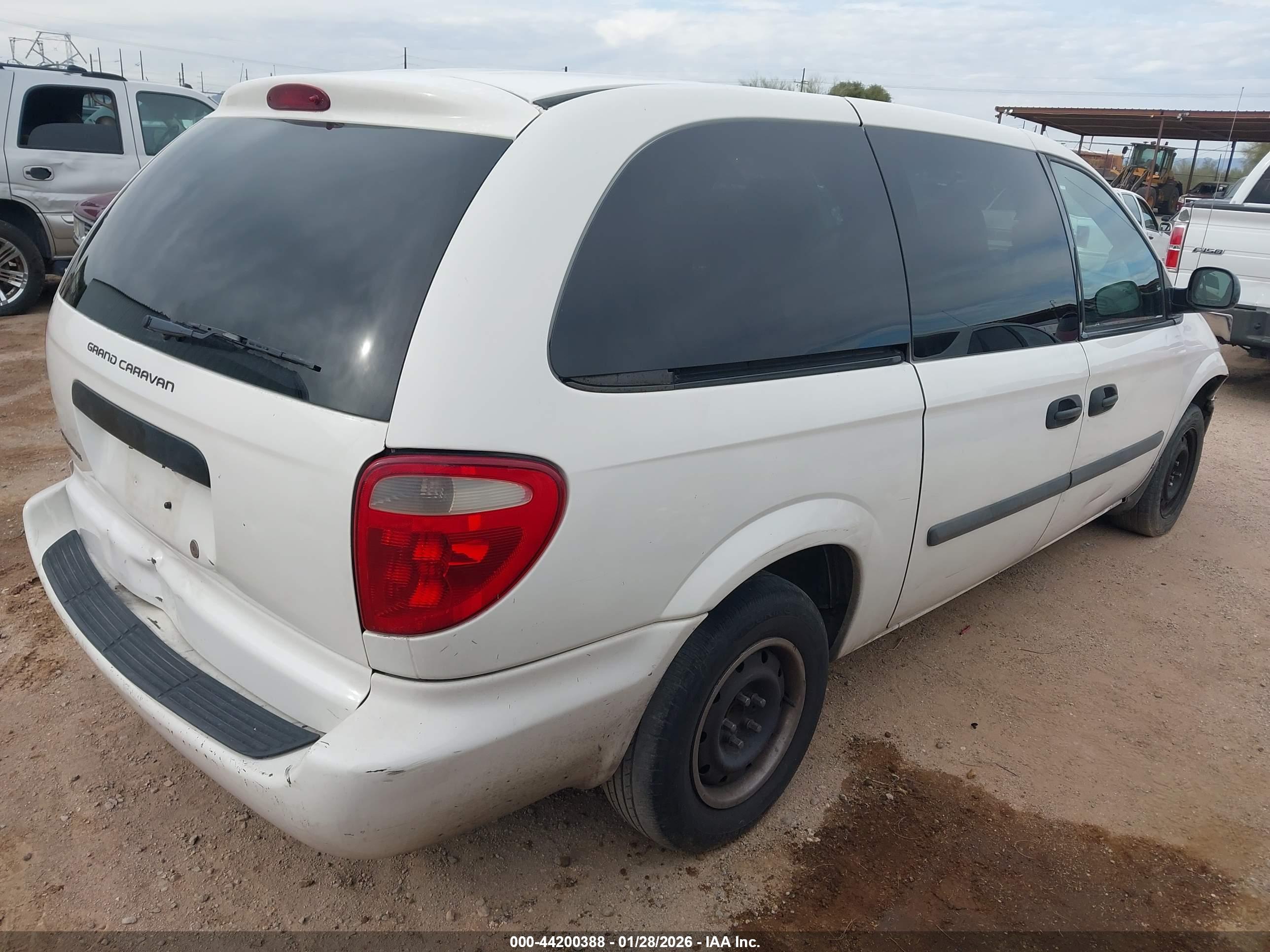 DODGE GRAND image 4