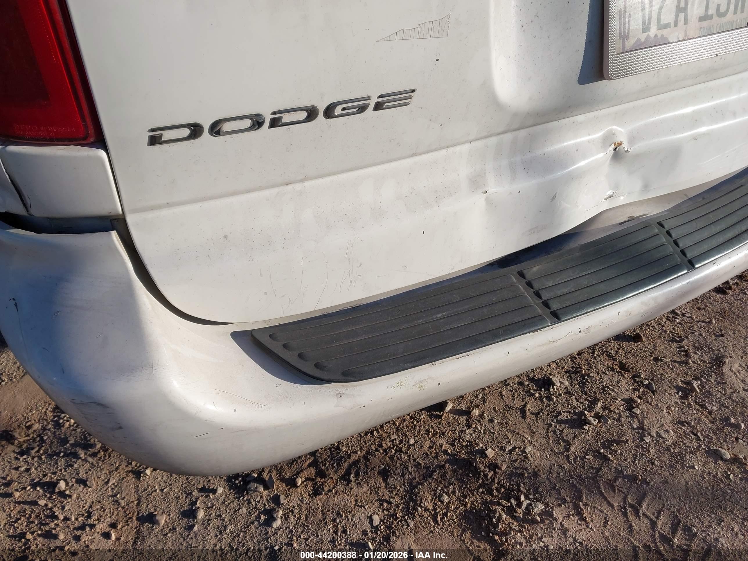 DODGE GRAND image 6