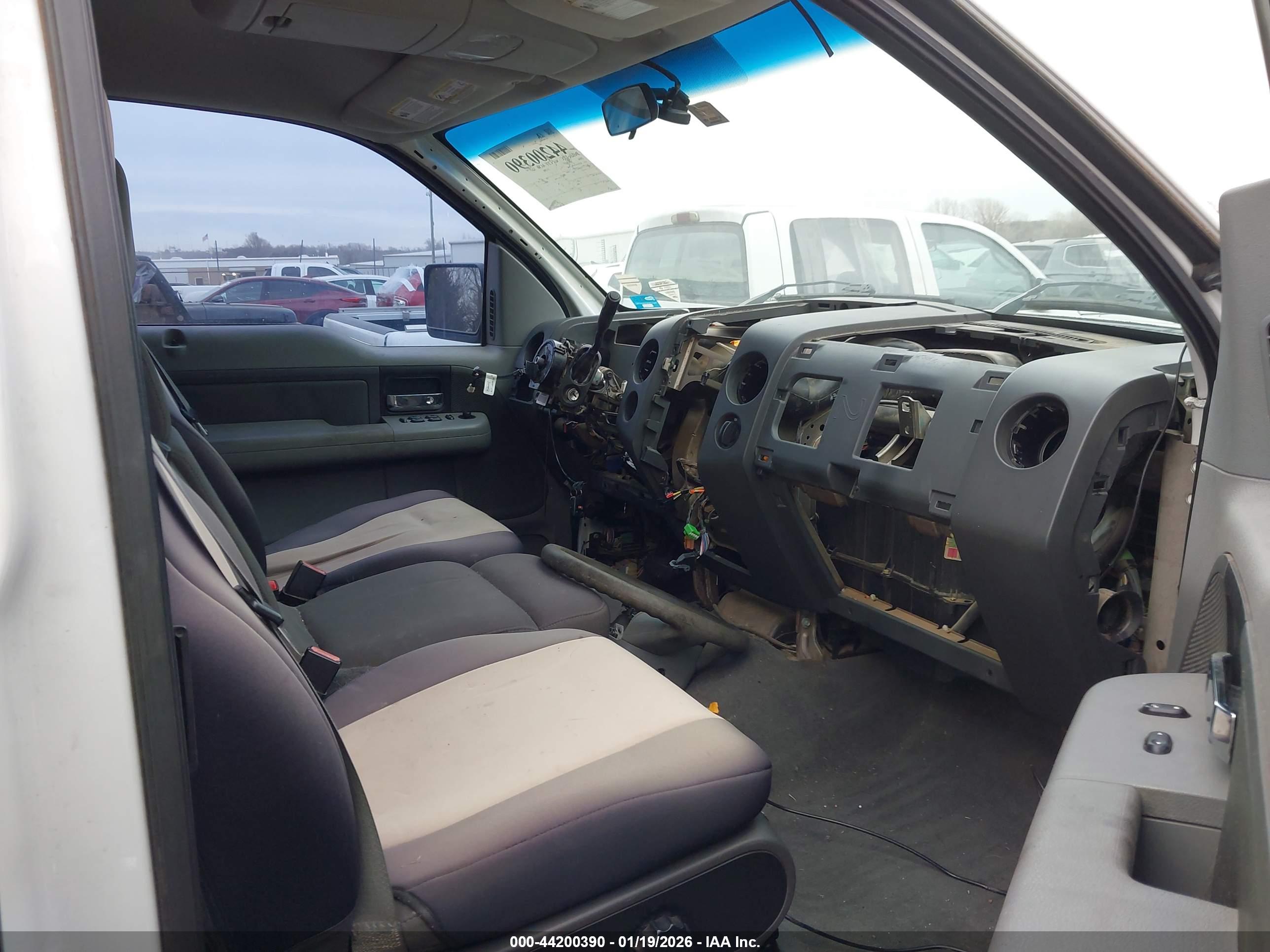 FORD F-150 image 5