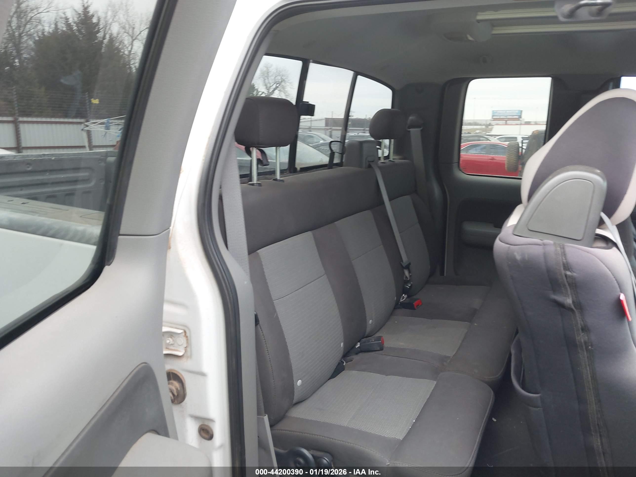 FORD F-150 image 8