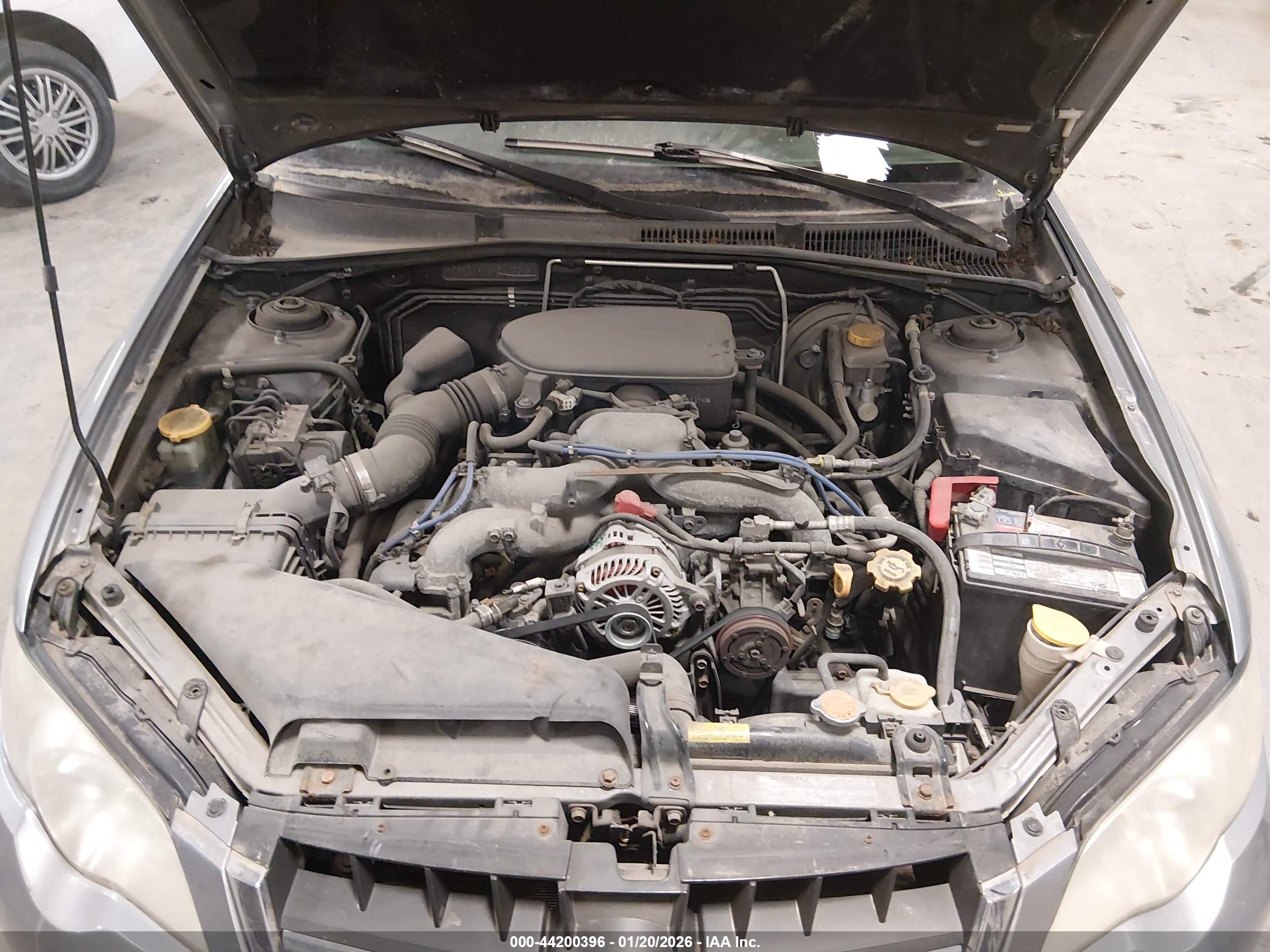 SUBARU OUTBACK image 10