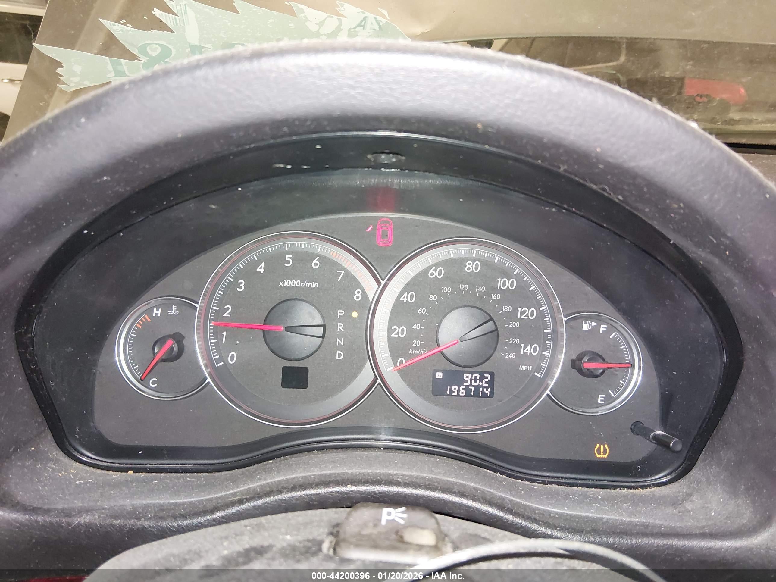 SUBARU OUTBACK image 7