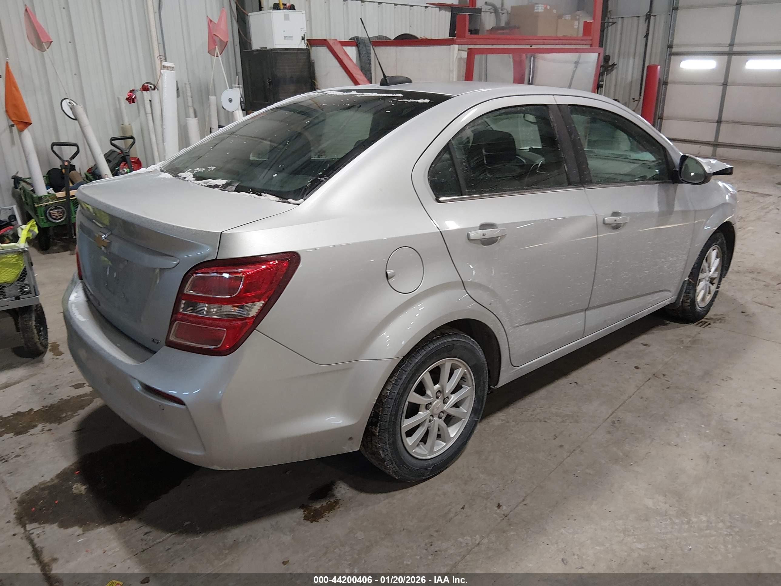 CHEVROLET SONIC image 4