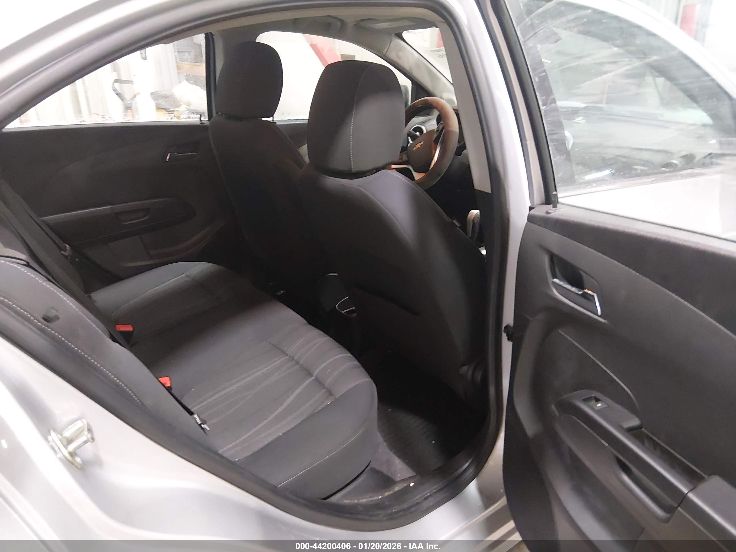 CHEVROLET SONIC image 8