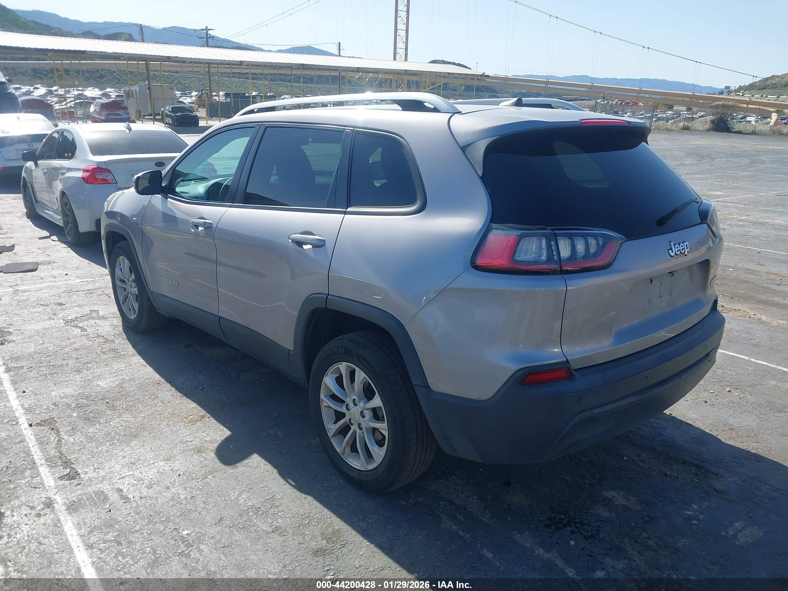 JEEP CHEROKEE image 3