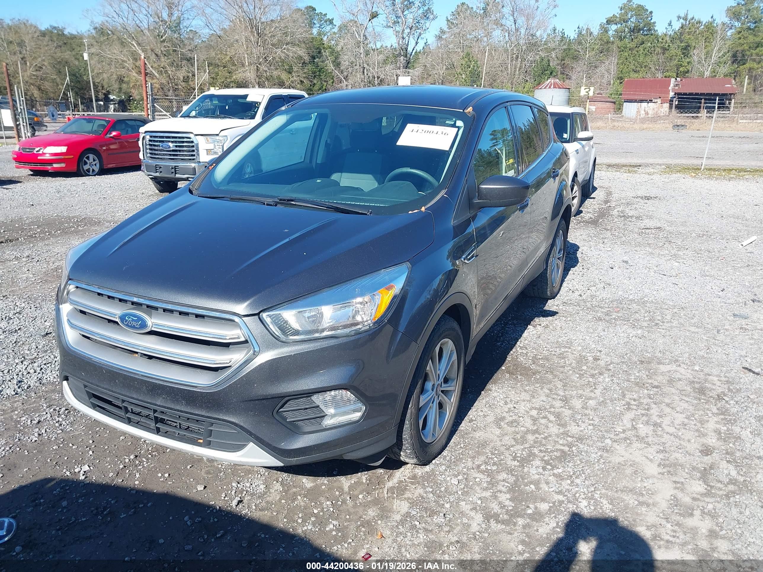 FORD ESCAPE image 6