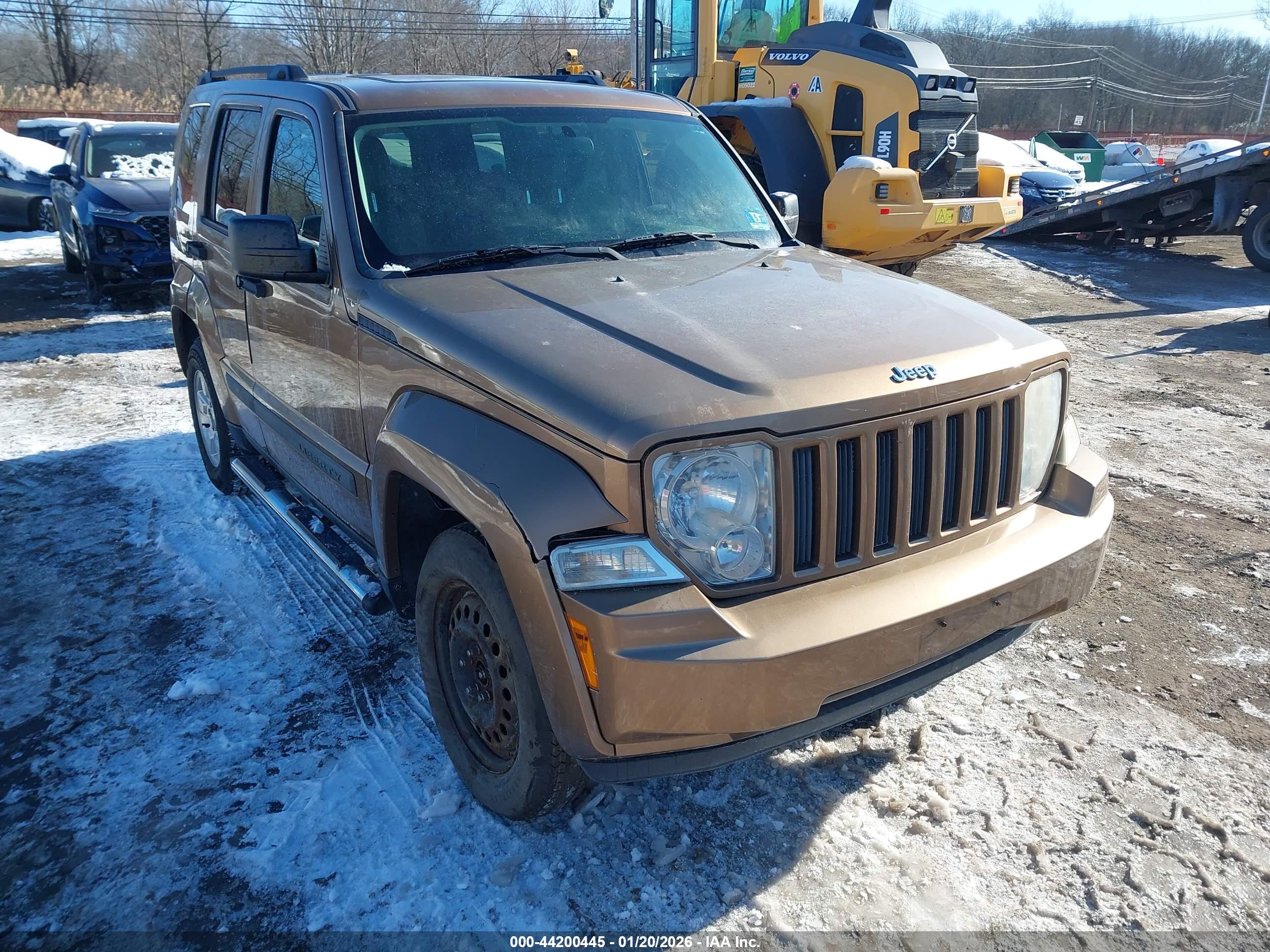 JEEP LIBERTY image 6