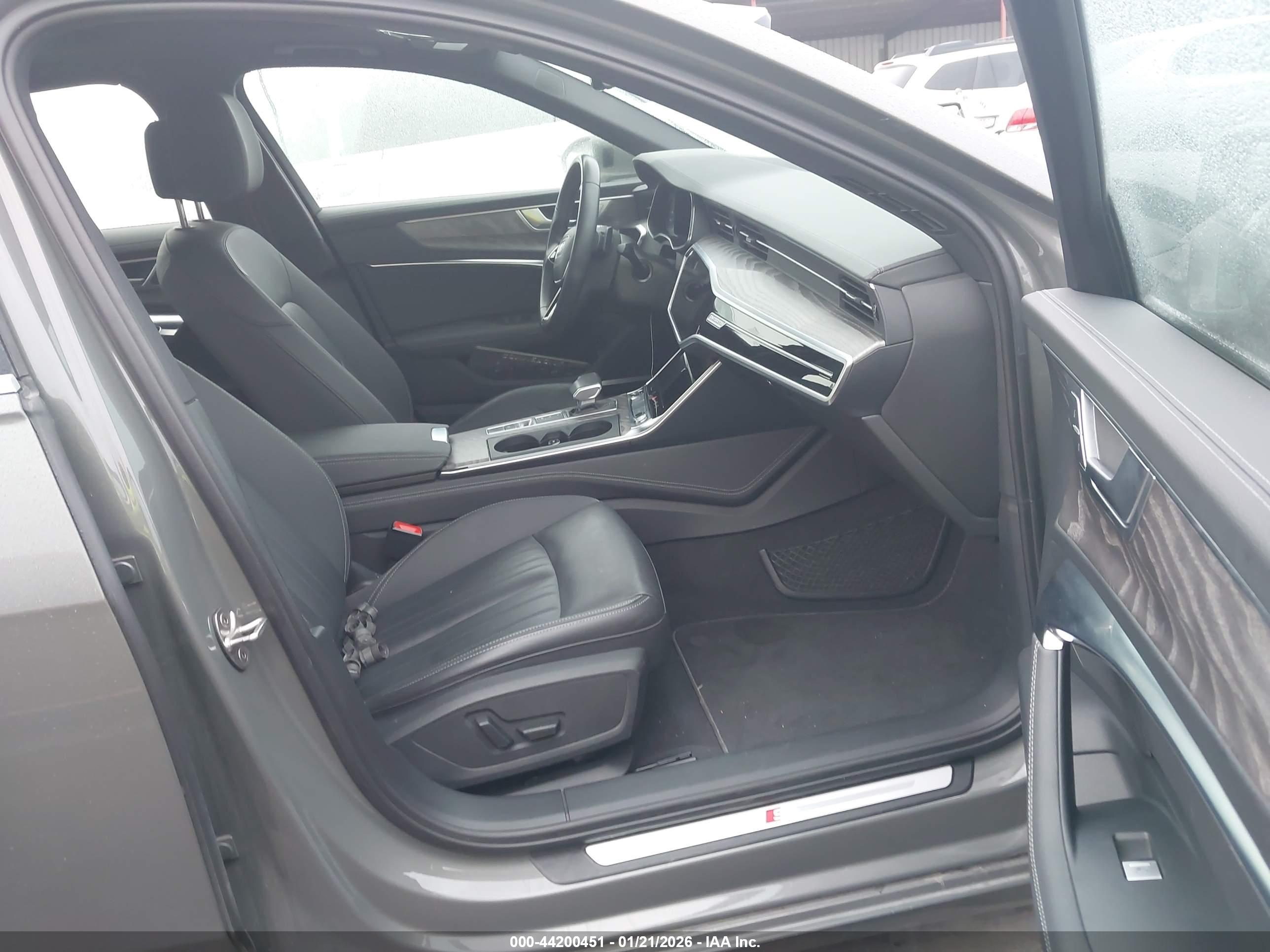 AUDI A6 image 5