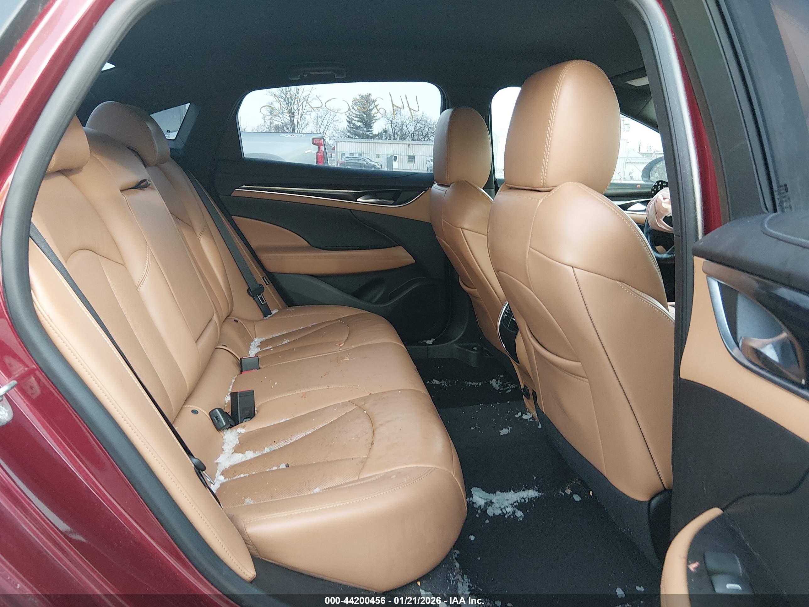 BUICK LACROSSE image 8