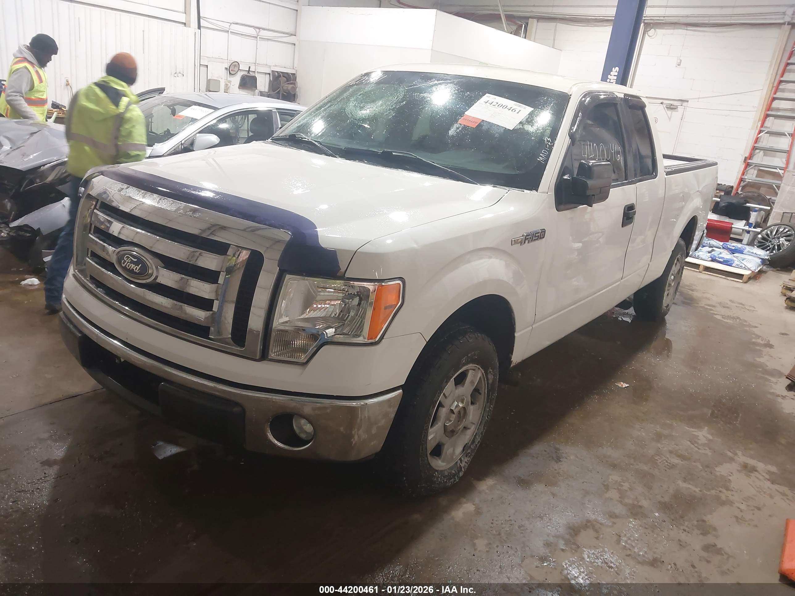 FORD F-150 image 2