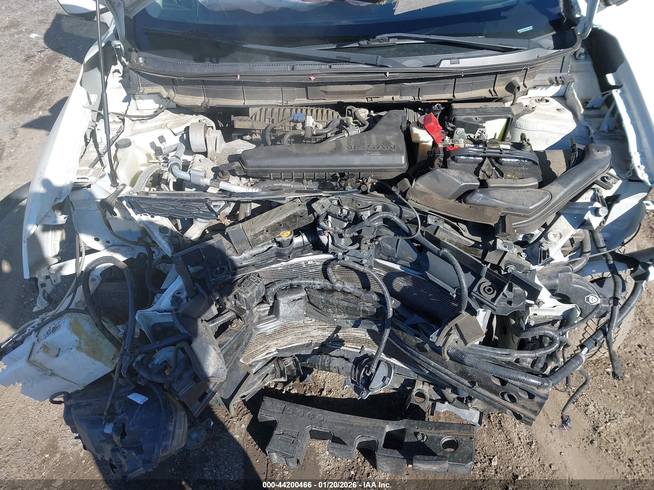 NISSAN ROGUE image 10