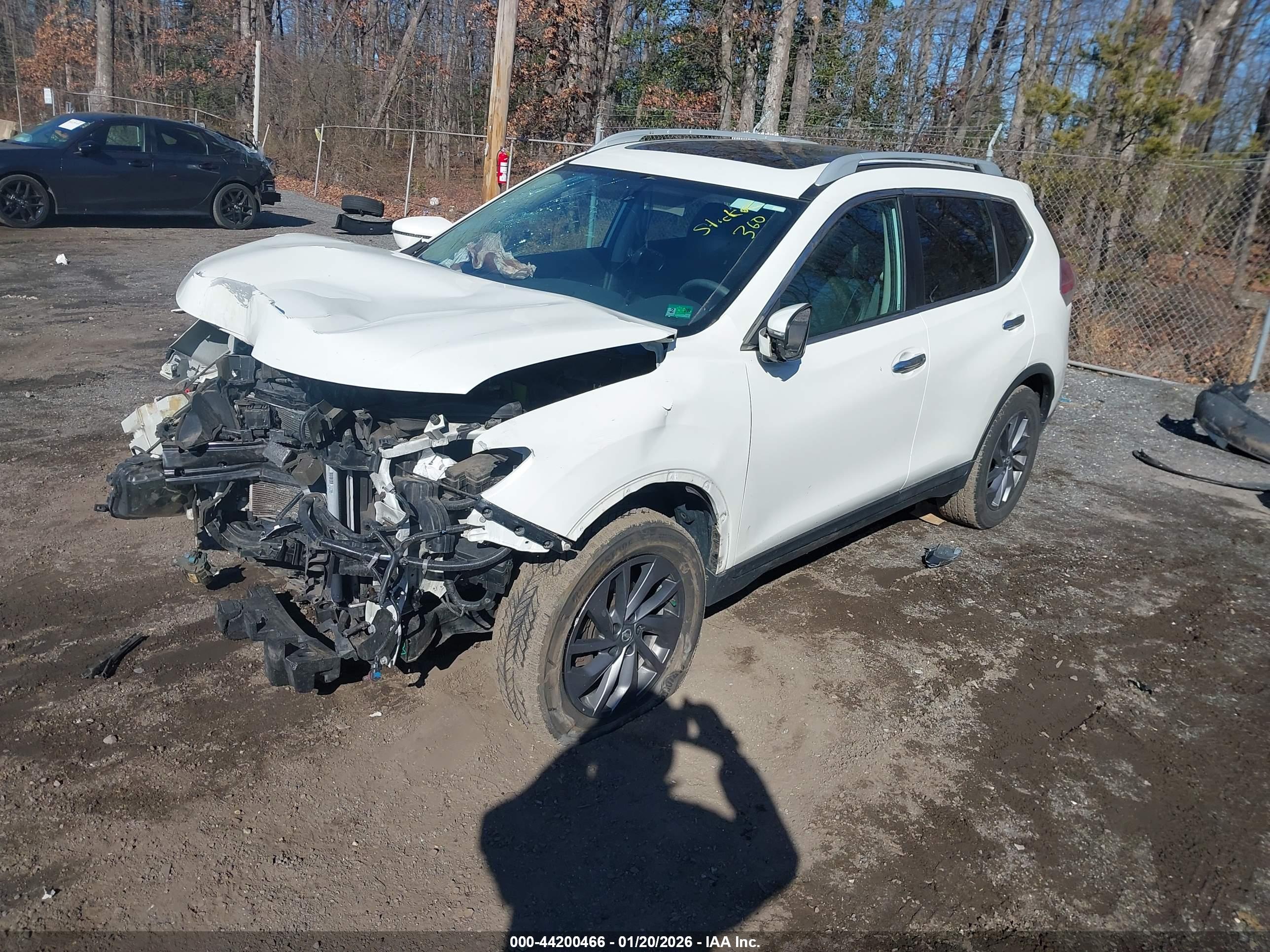 NISSAN ROGUE image 2