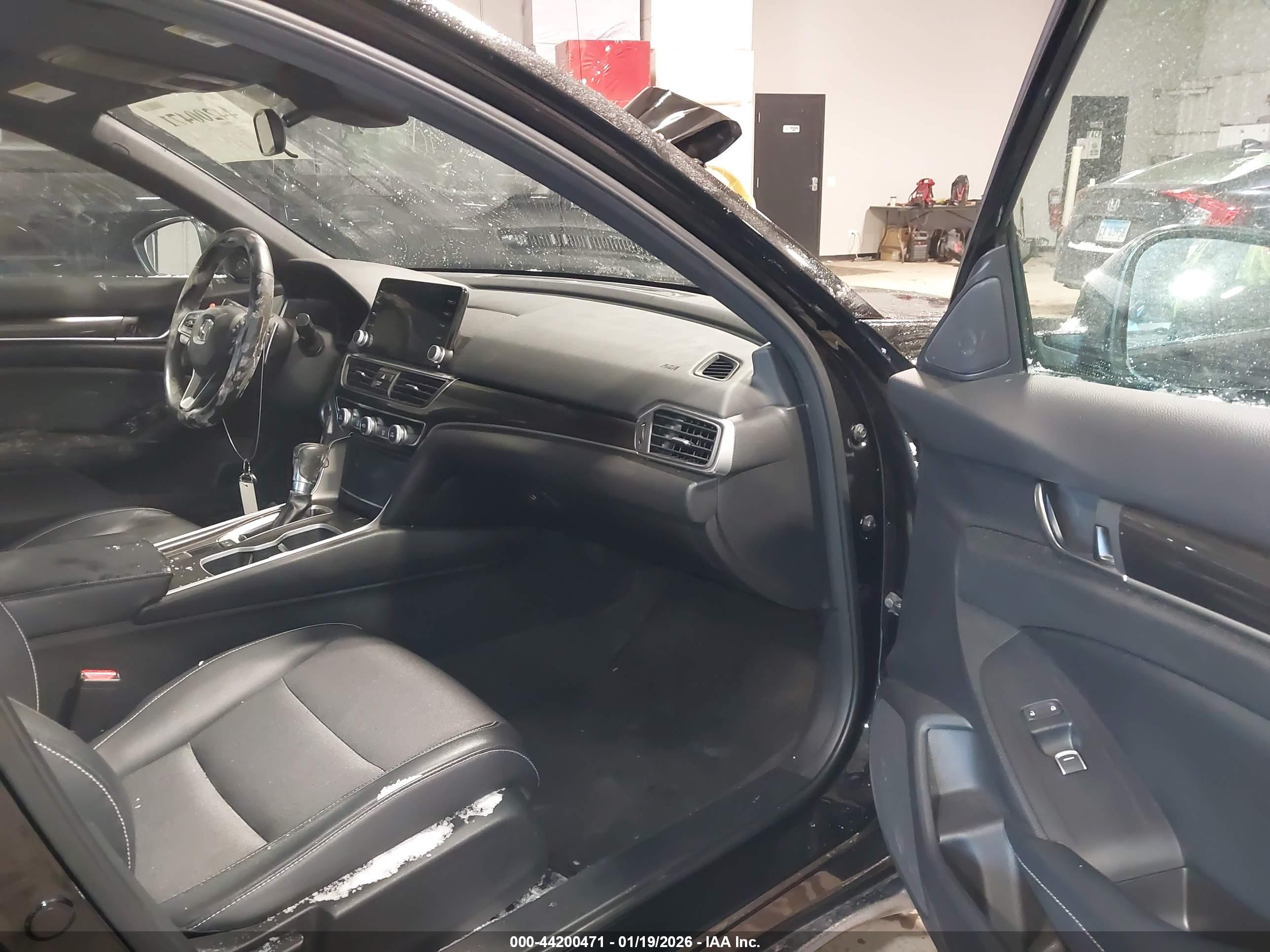 HONDA ACCORD image 5