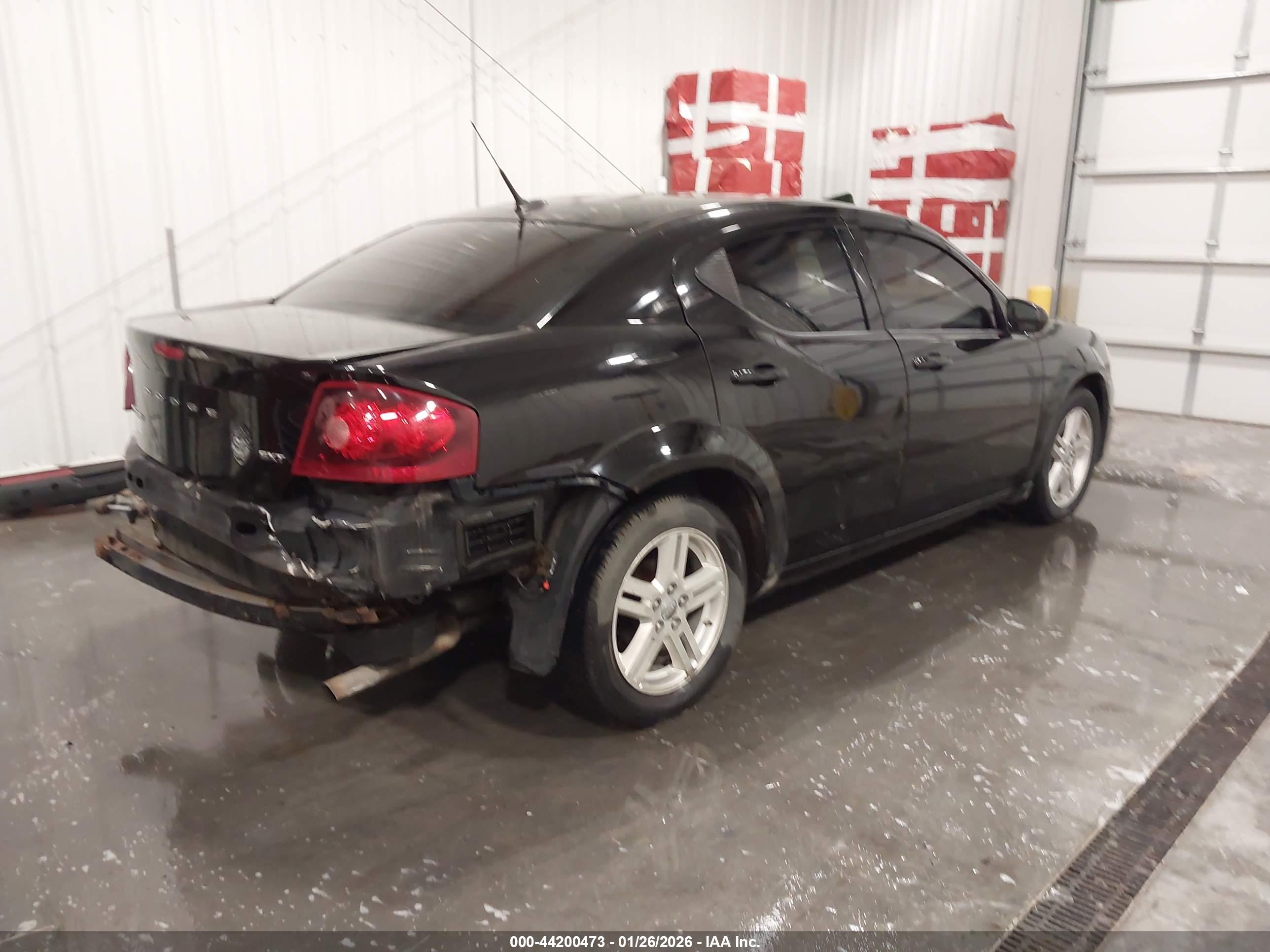 DODGE AVENGER image 4