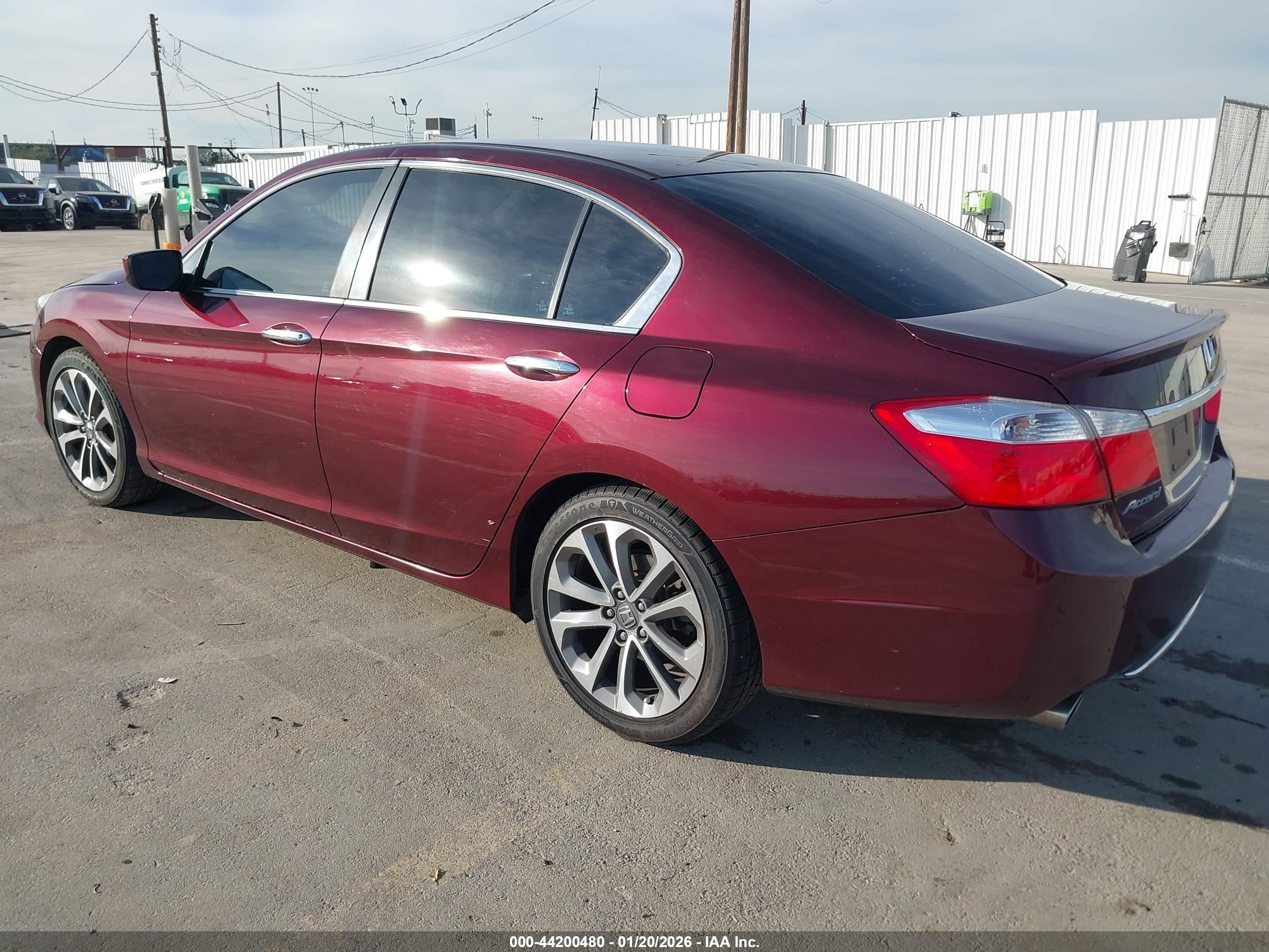 HONDA ACCORD image 3