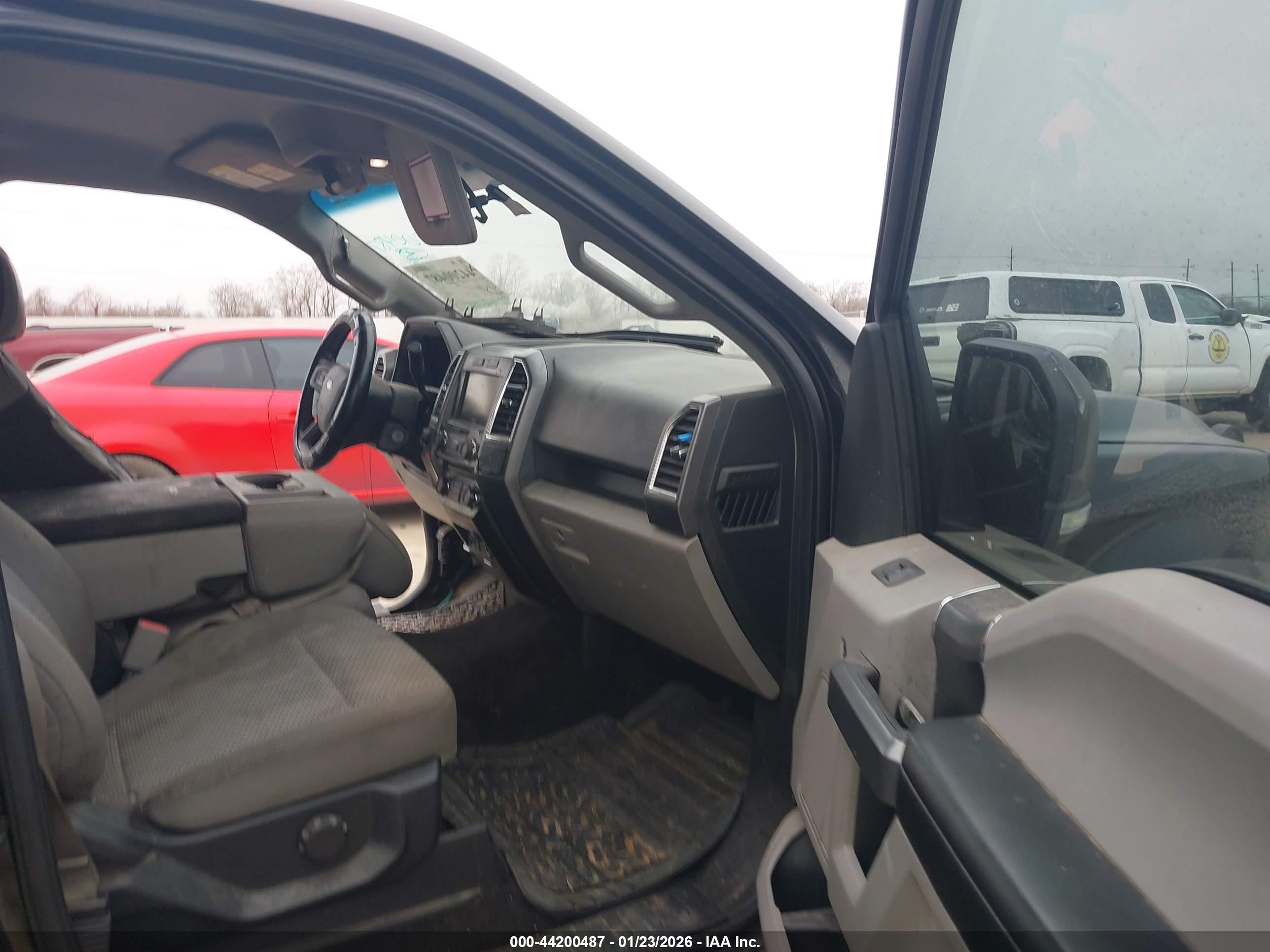 FORD F-150 image 5