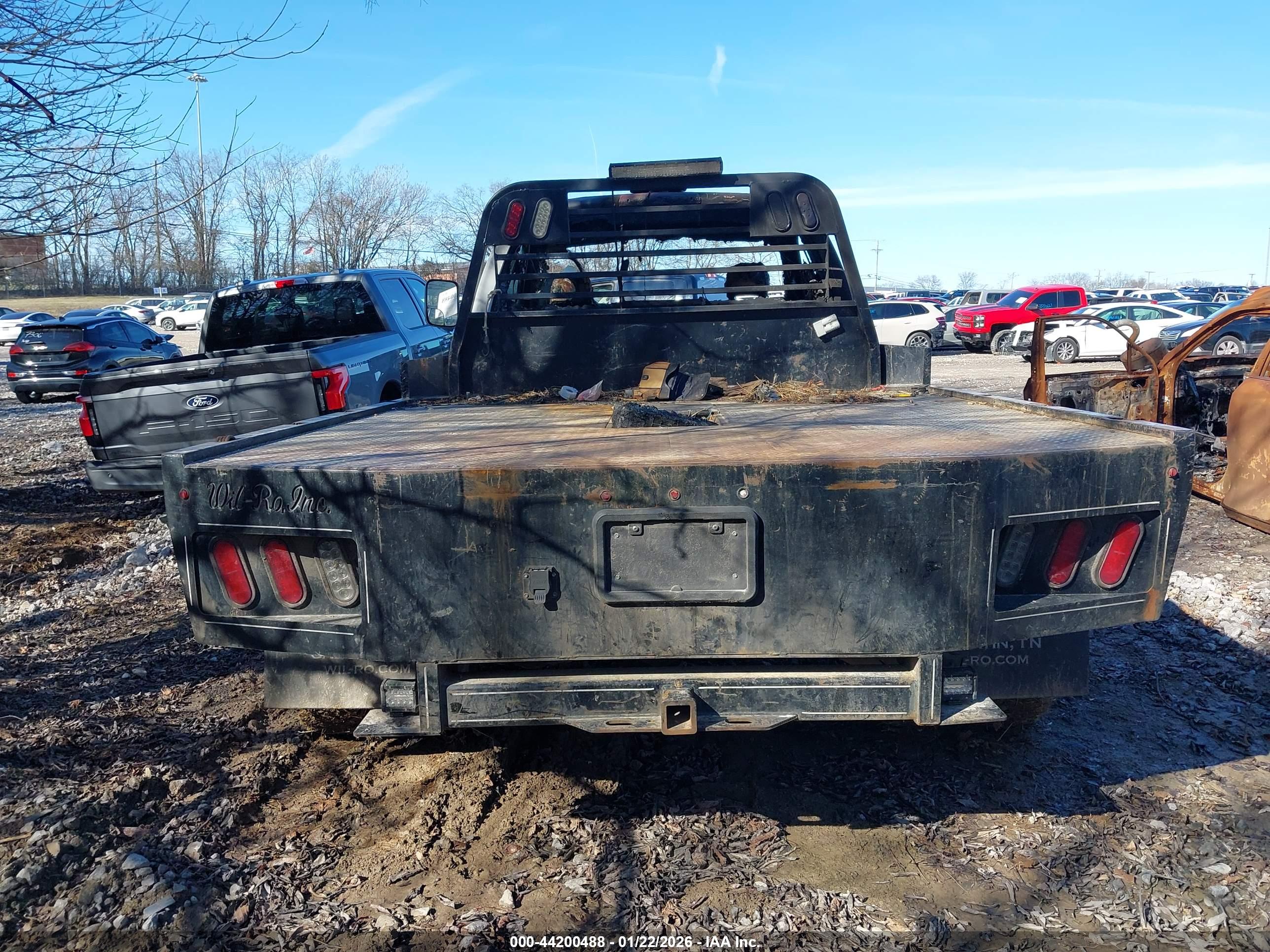 DODGE RAM image 8