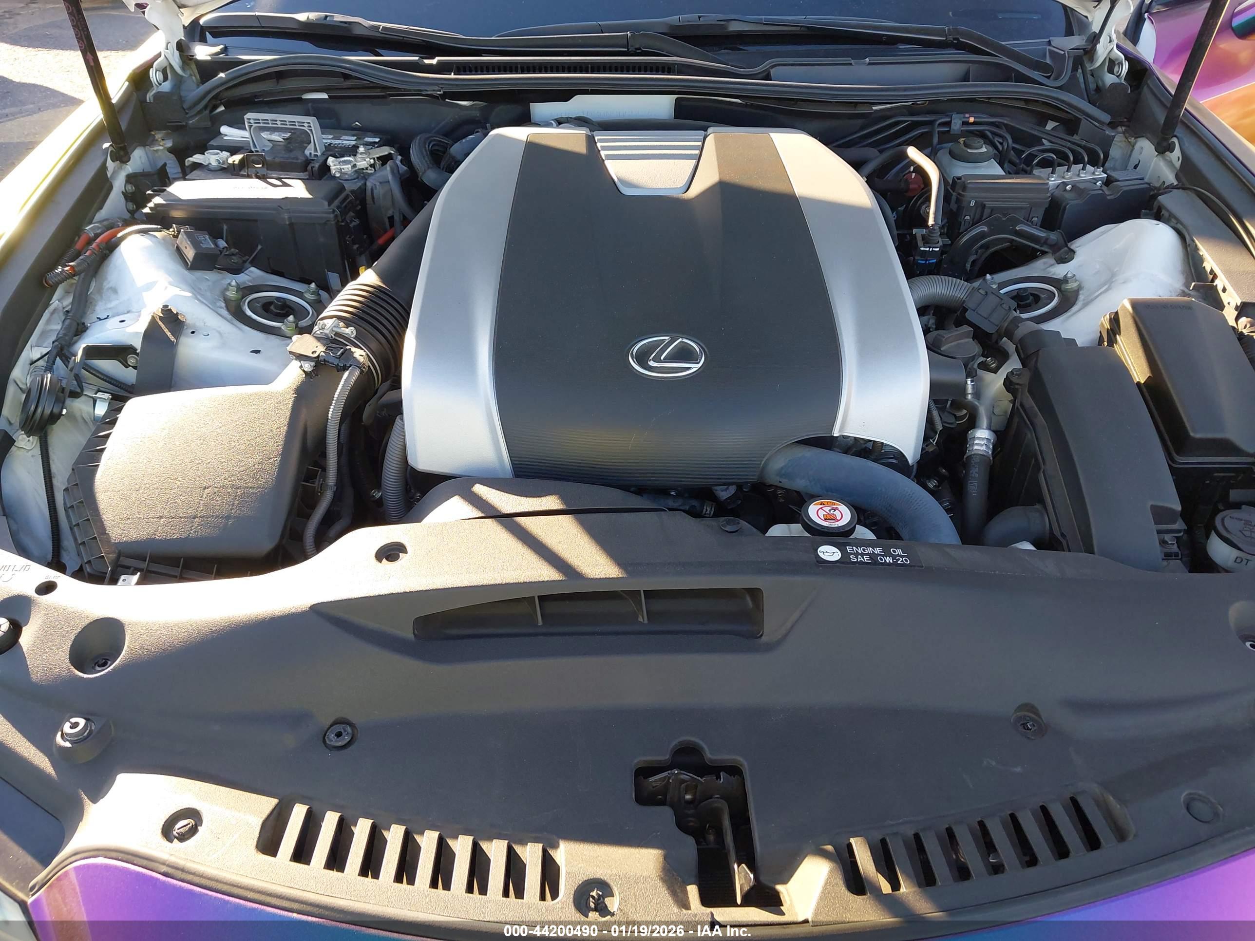 LEXUS IS image 10