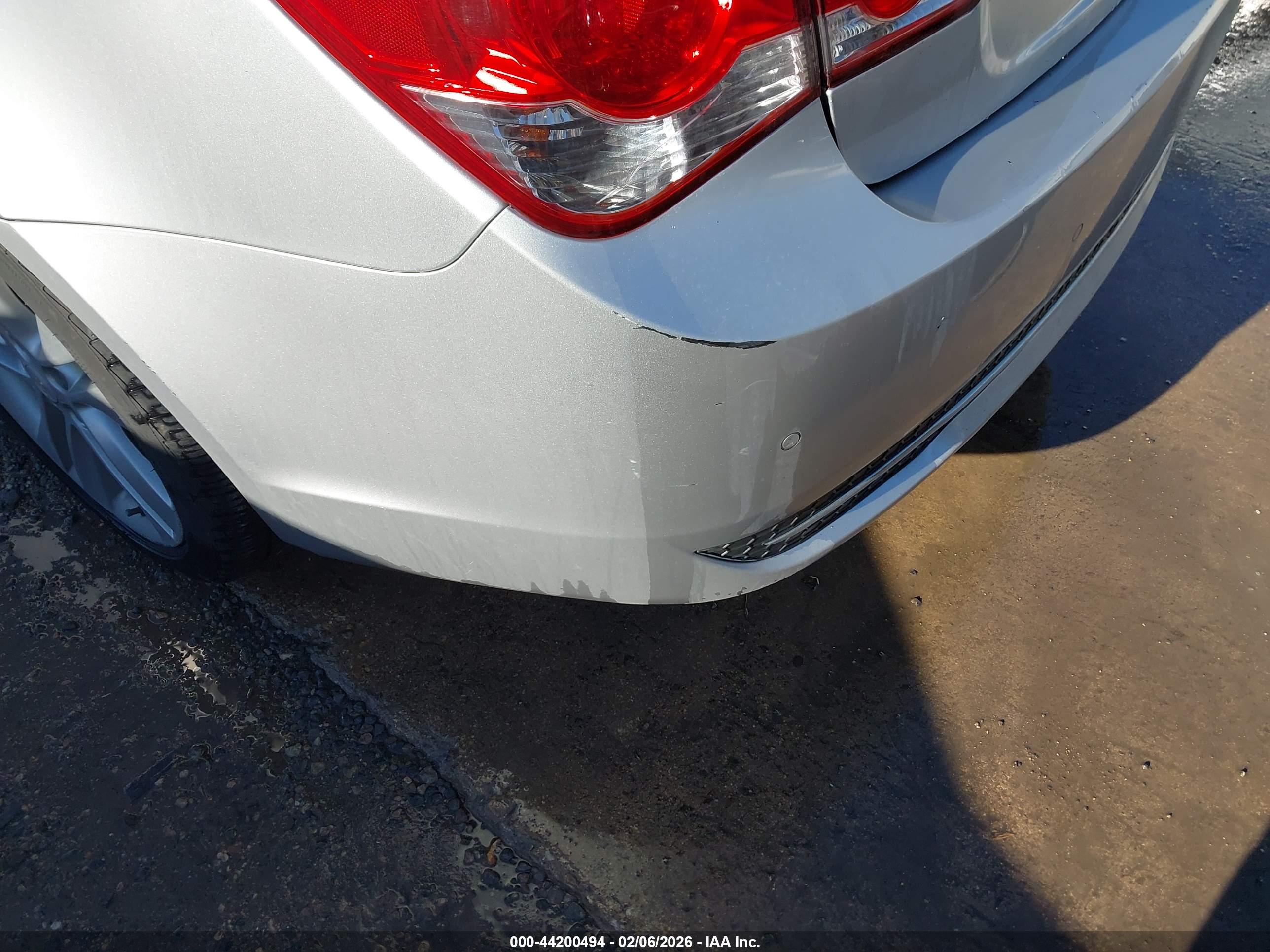 CHEVROLET CRUZE image 6