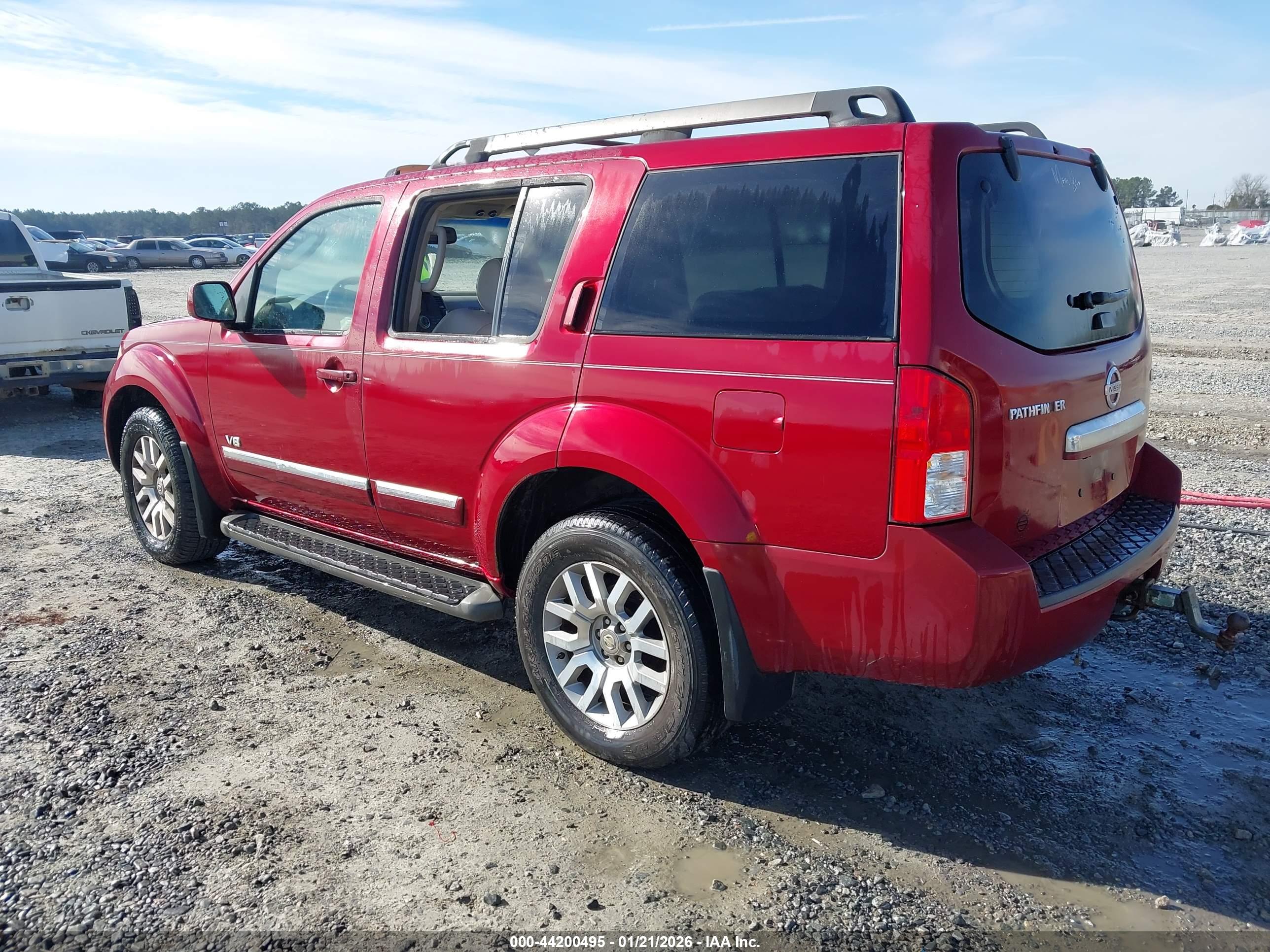 NISSAN PATHFINDER image 3