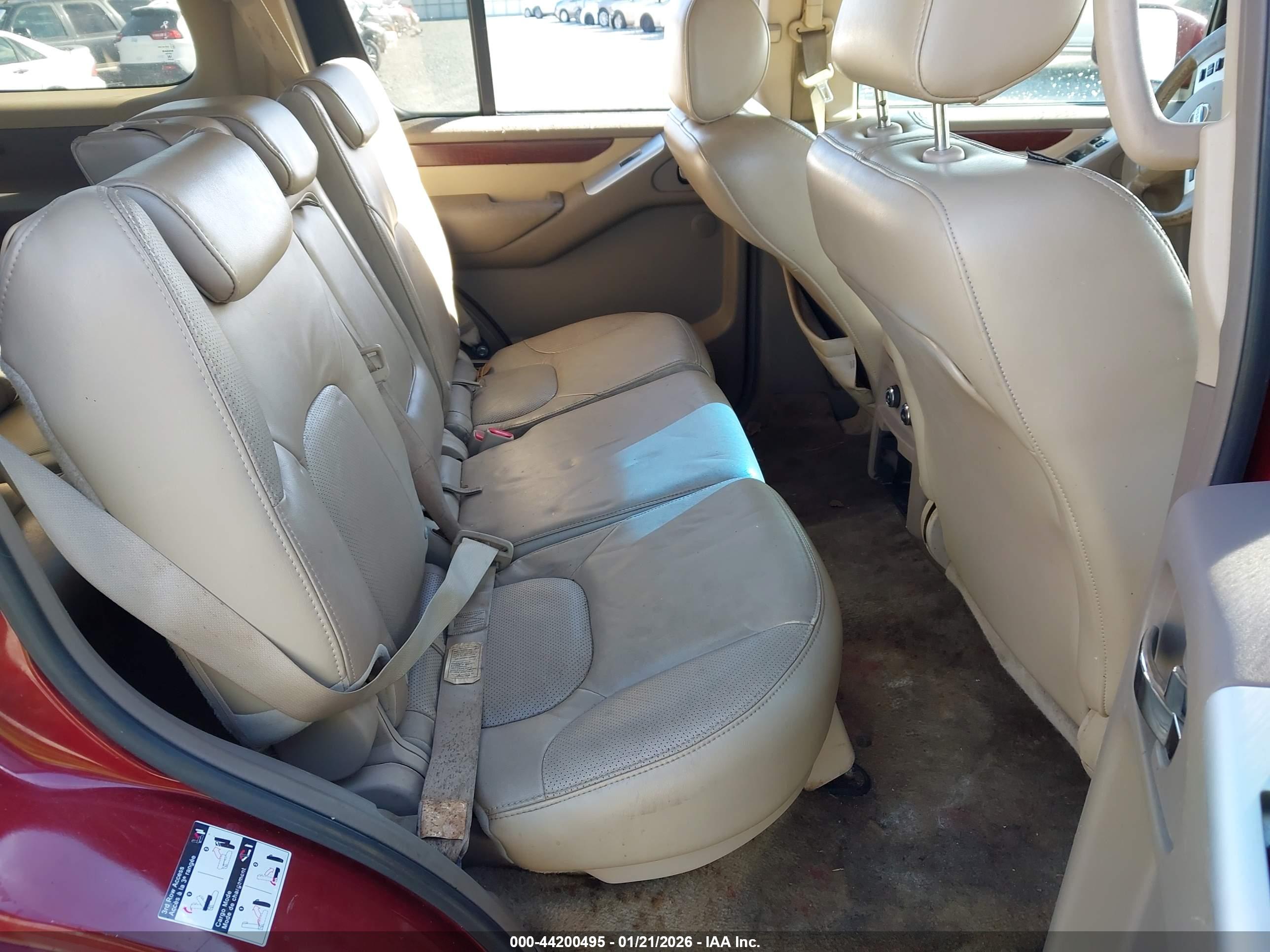 NISSAN PATHFINDER image 8