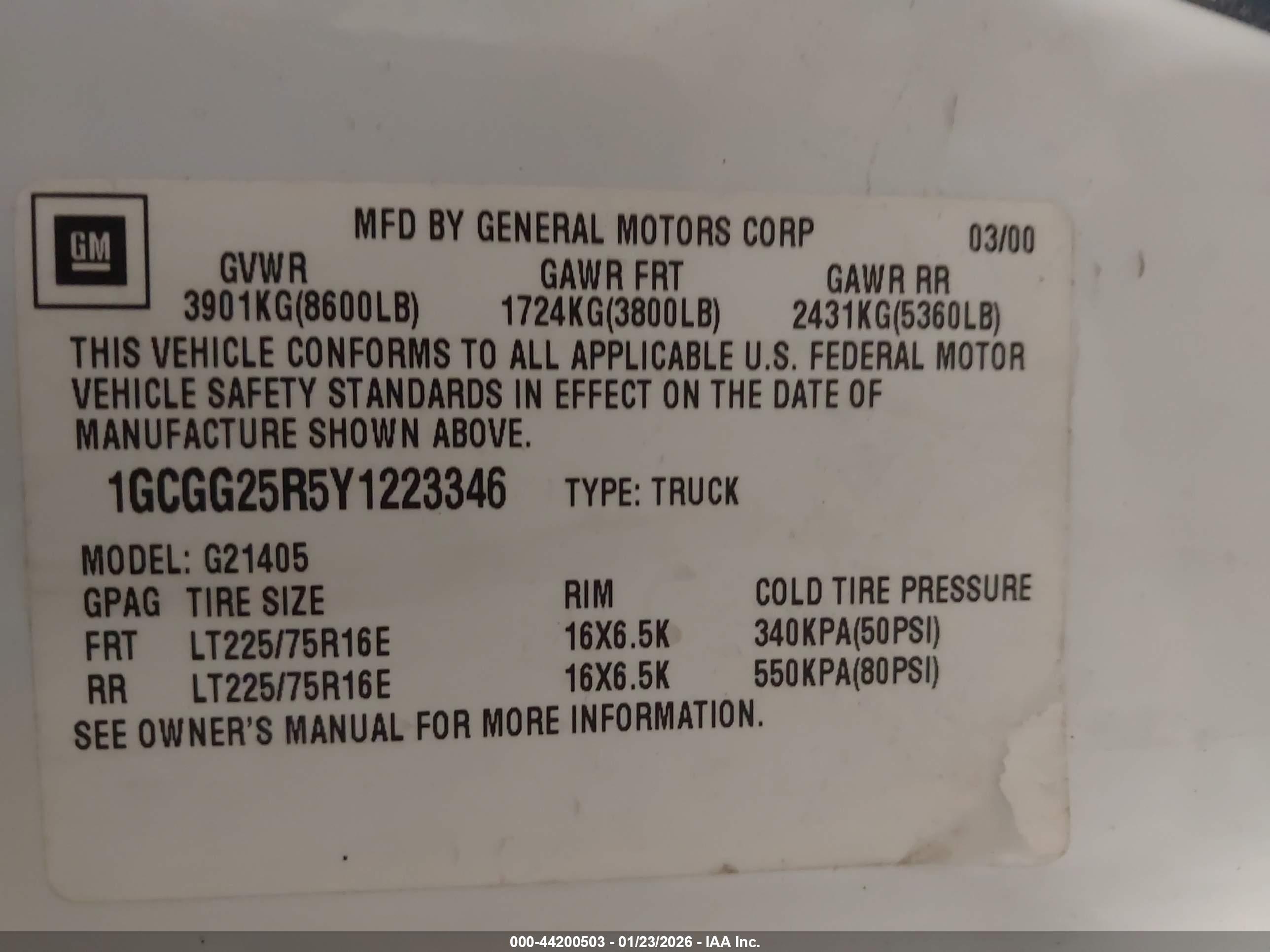 CHEVROLET EXPRESS image 9
