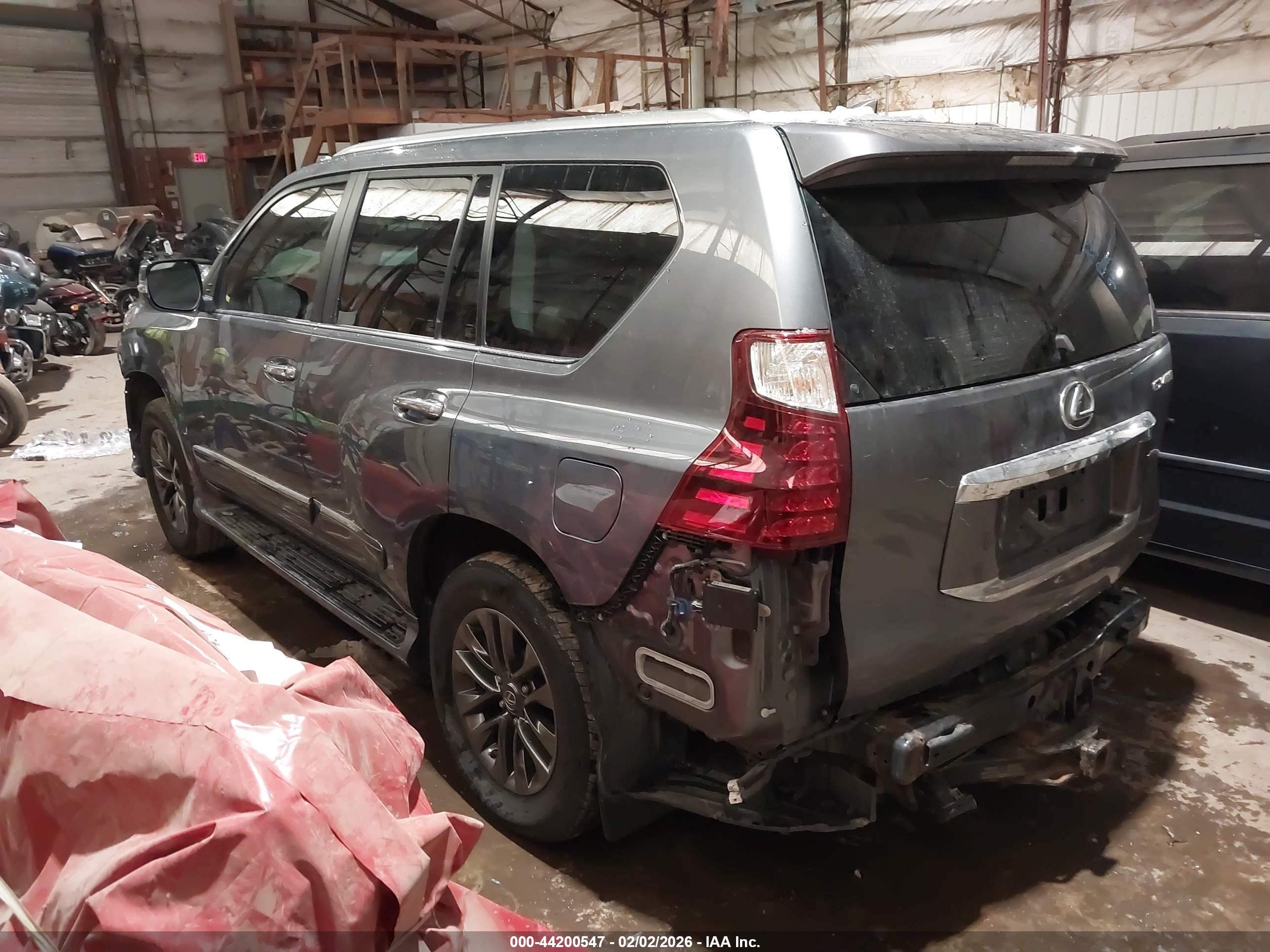 LEXUS GX image 3