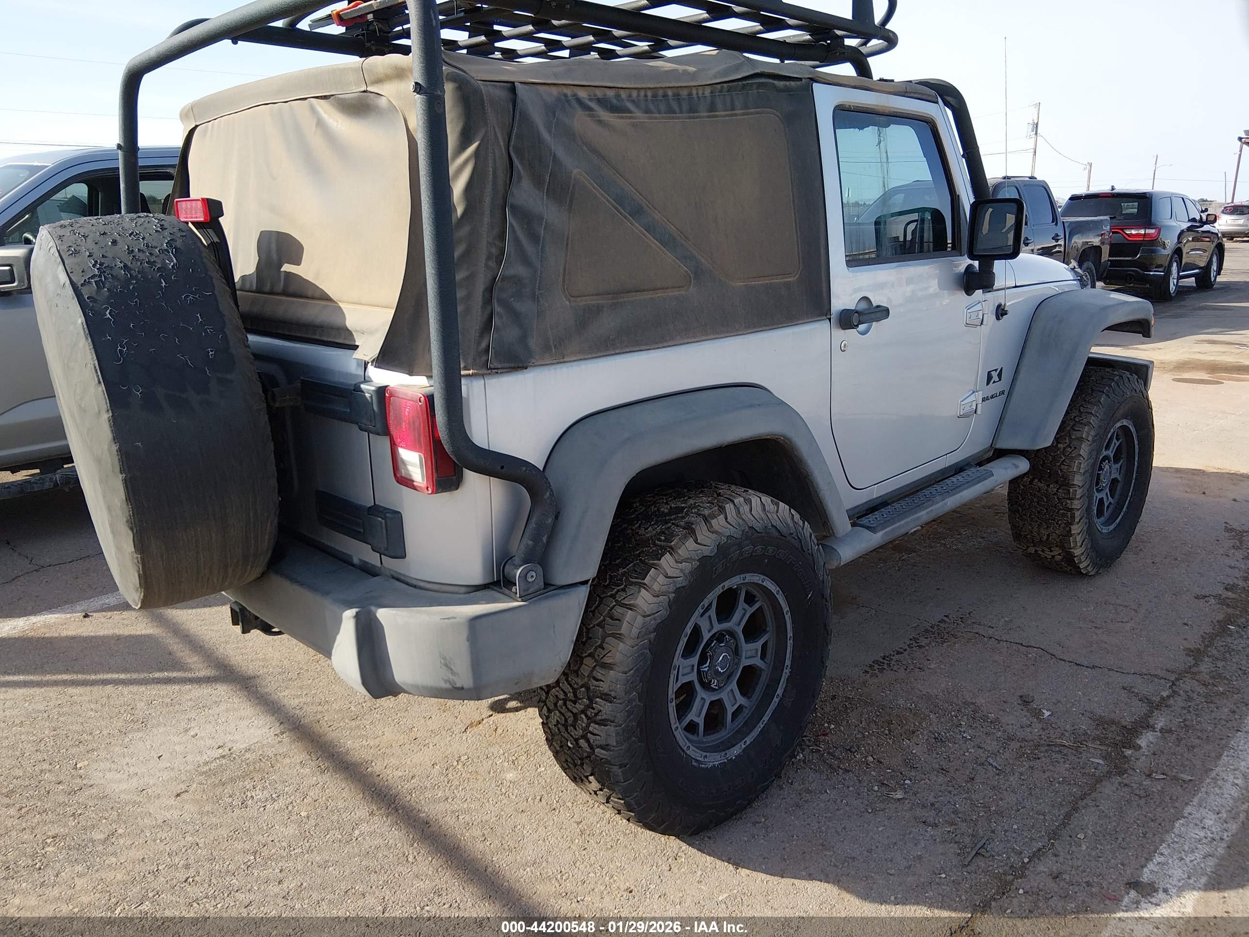 JEEP WRANGLER image 4