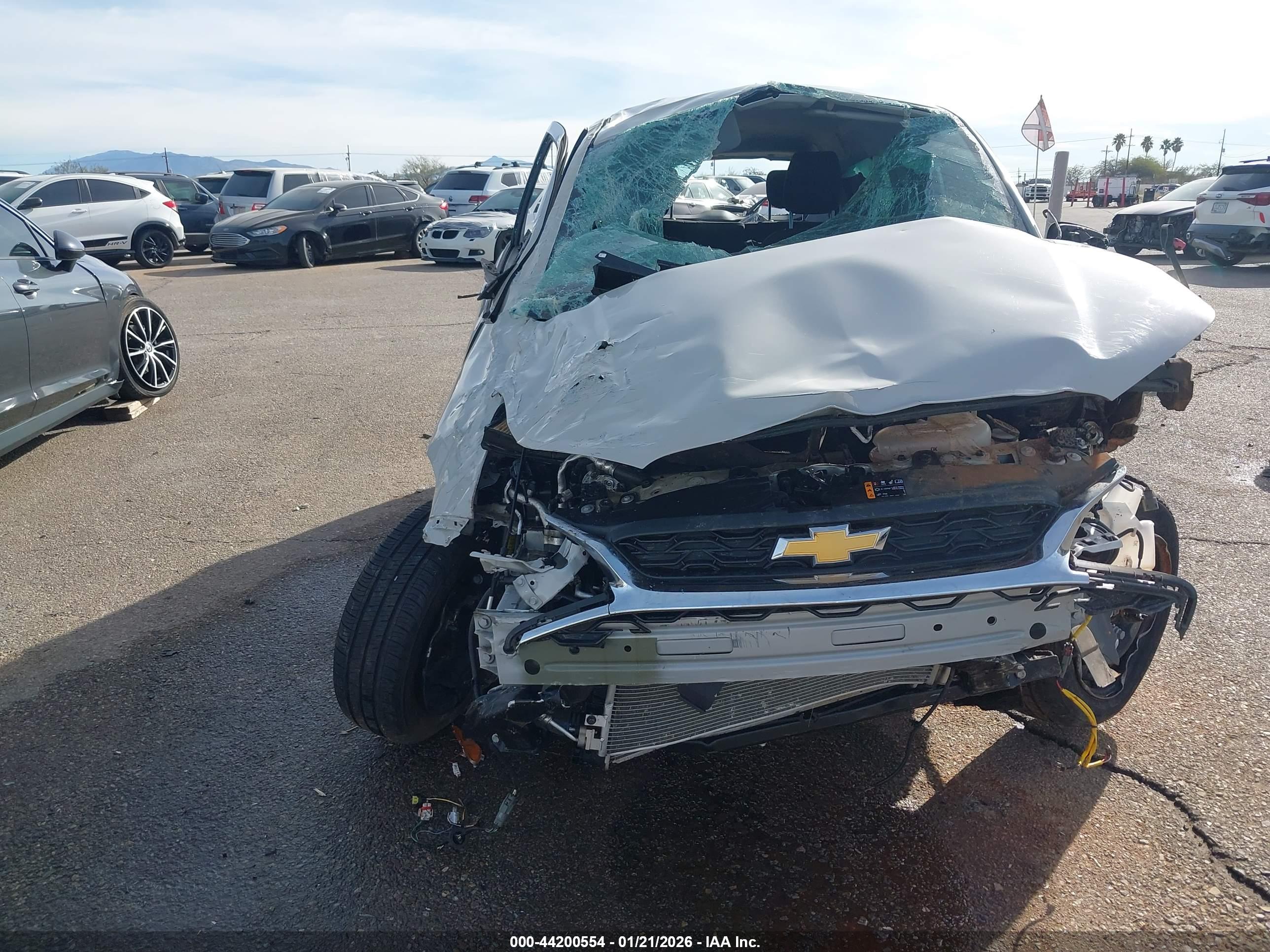 CHEVROLET SPARK image 6