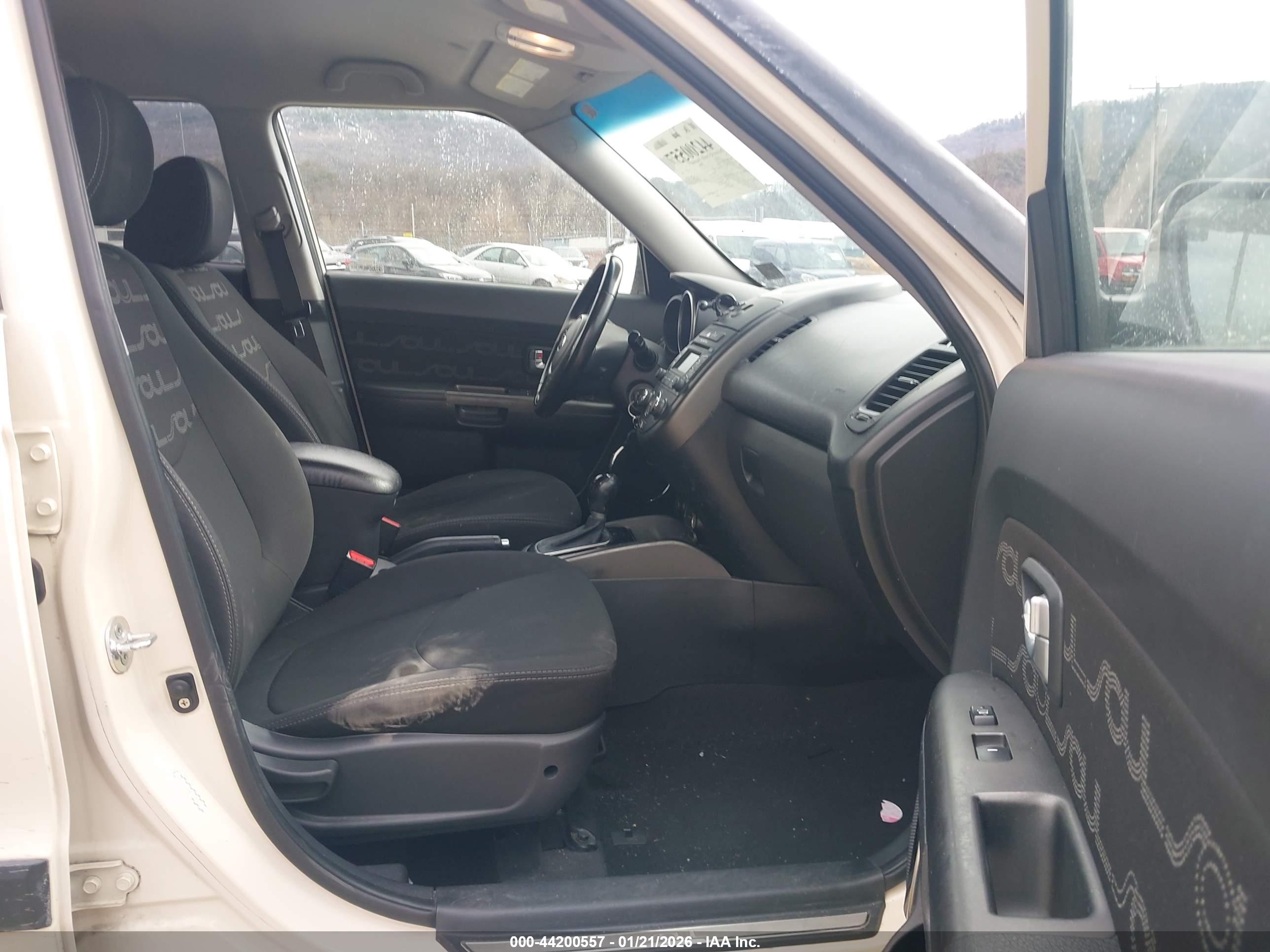 KIA SOUL image 5