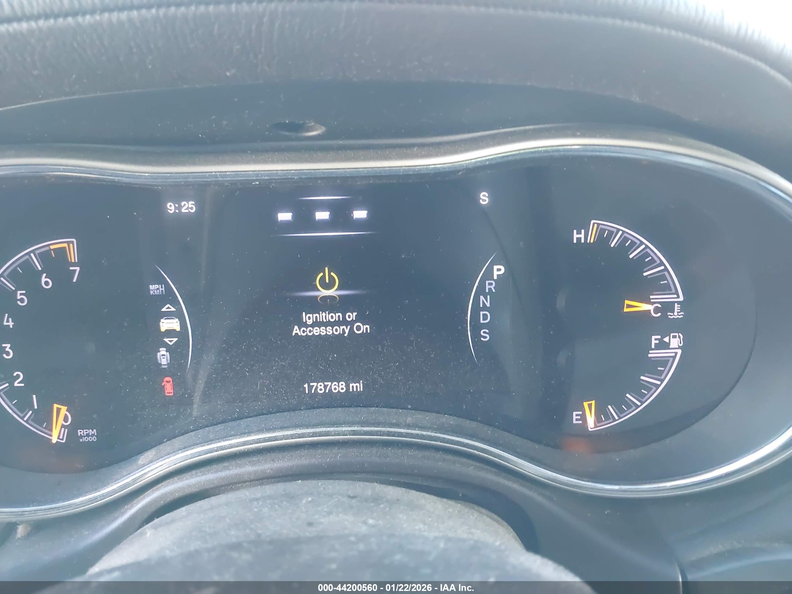 JEEP GRAND image 7