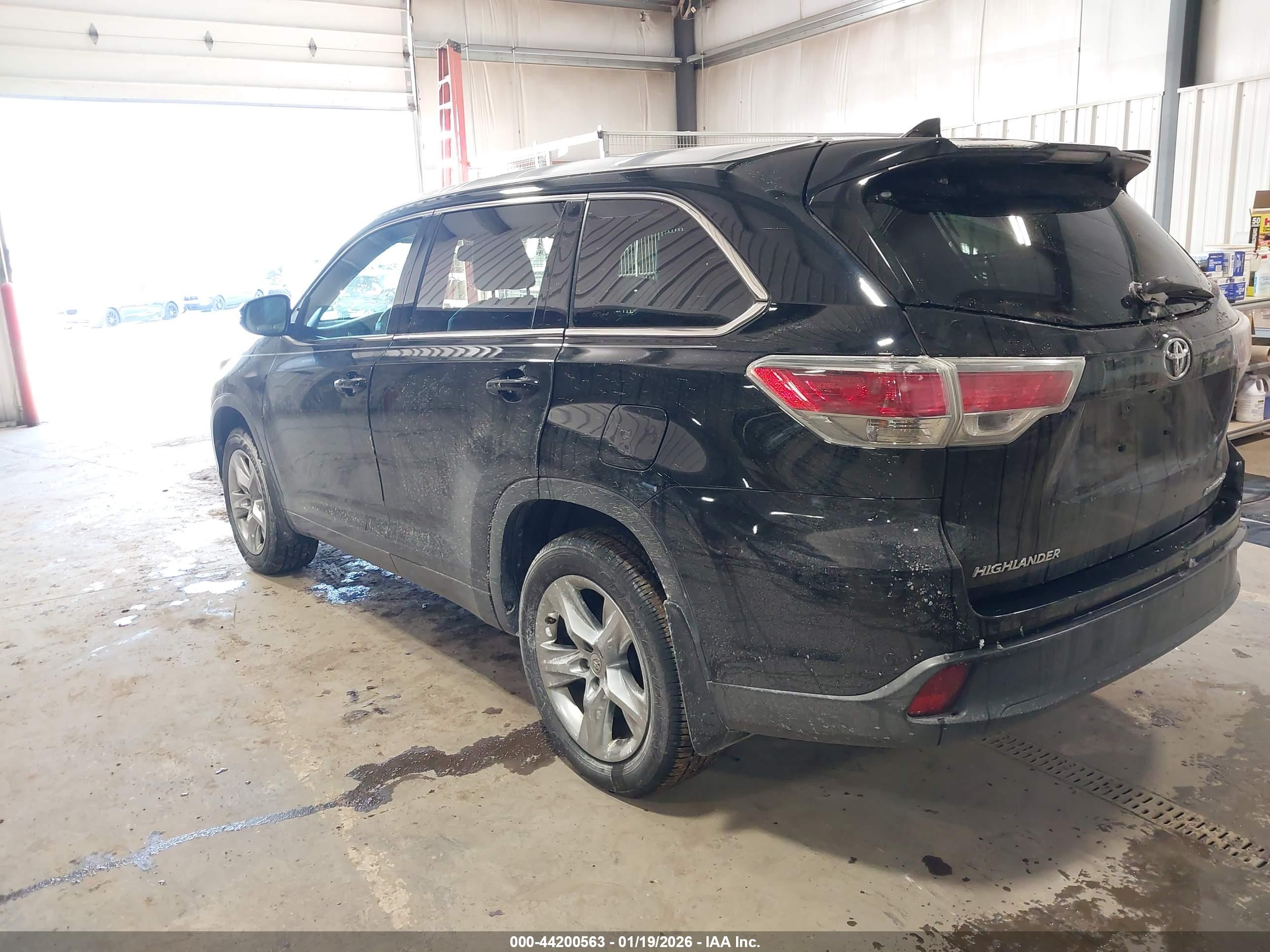 TOYOTA HIGHLANDER image 3