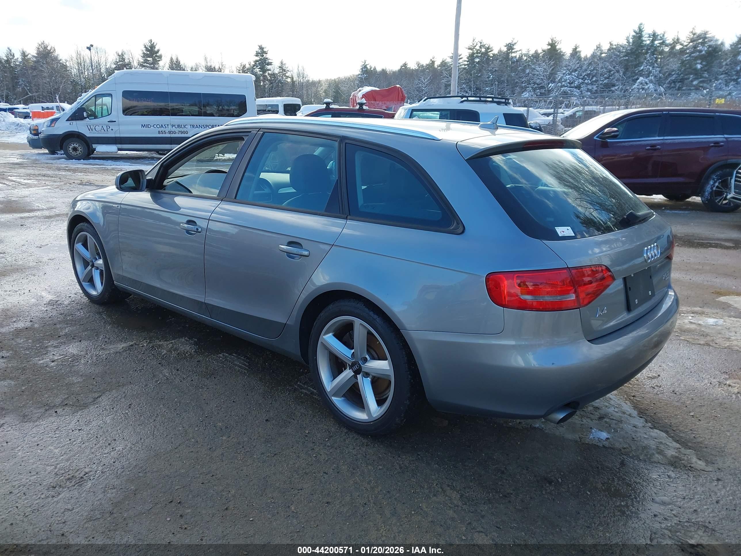 AUDI A4 image 3