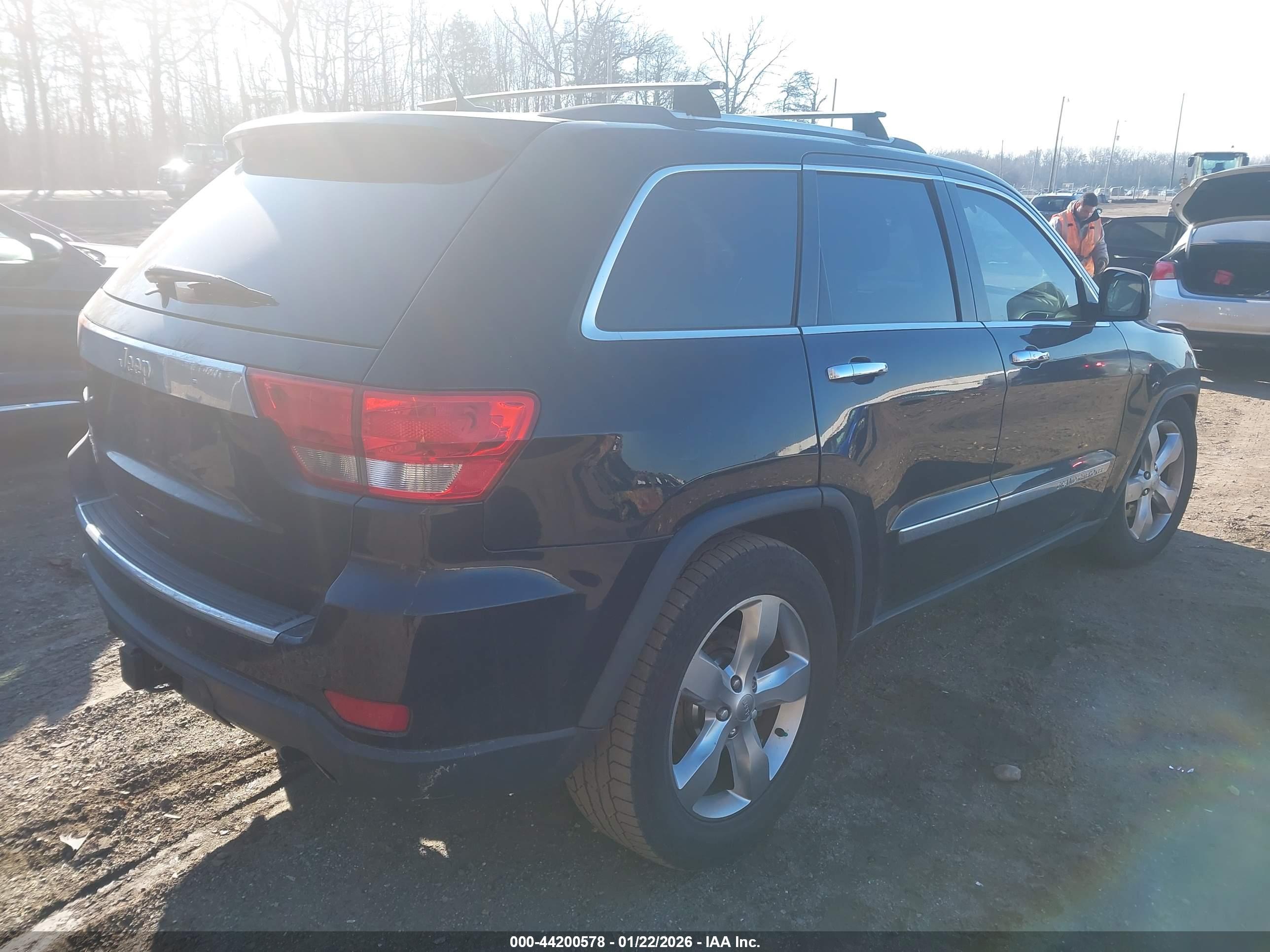 JEEP GRAND image 4