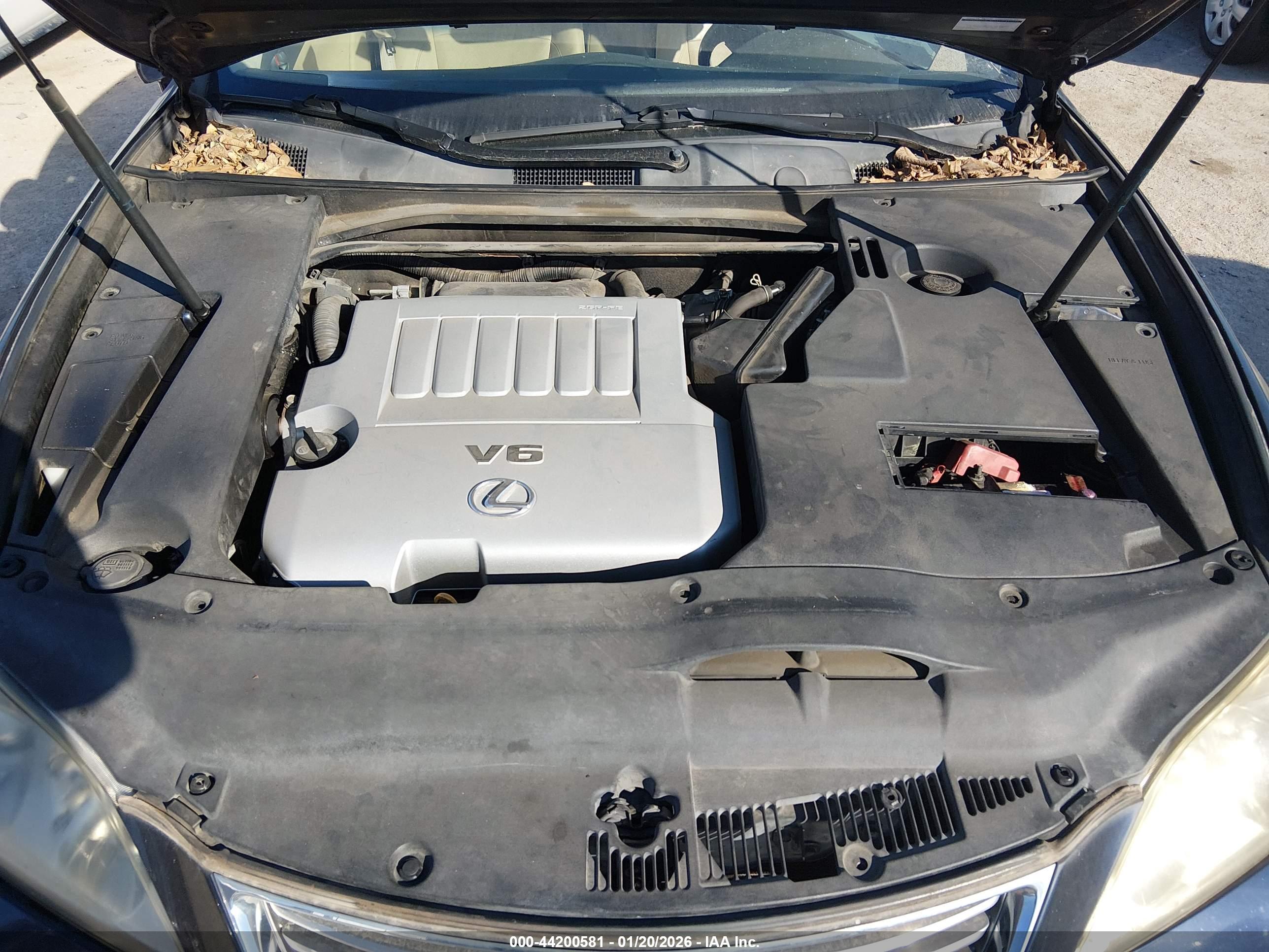 LEXUS ES image 10