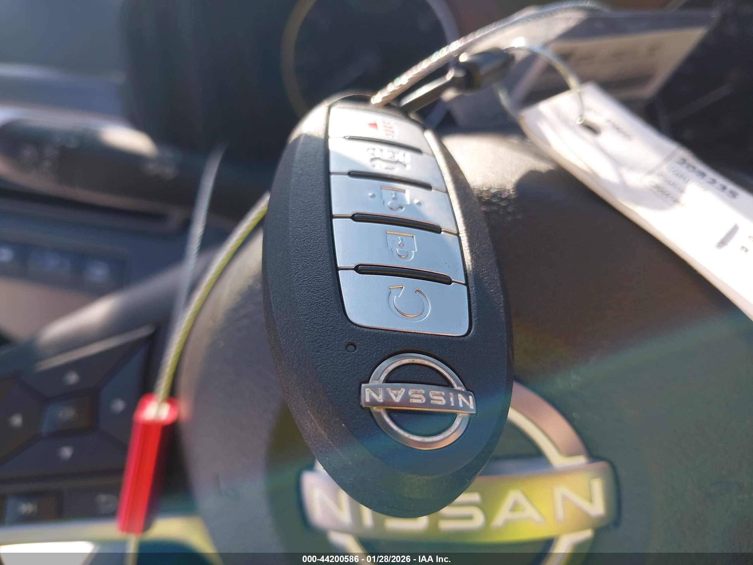 NISSAN ALTIMA image 11
