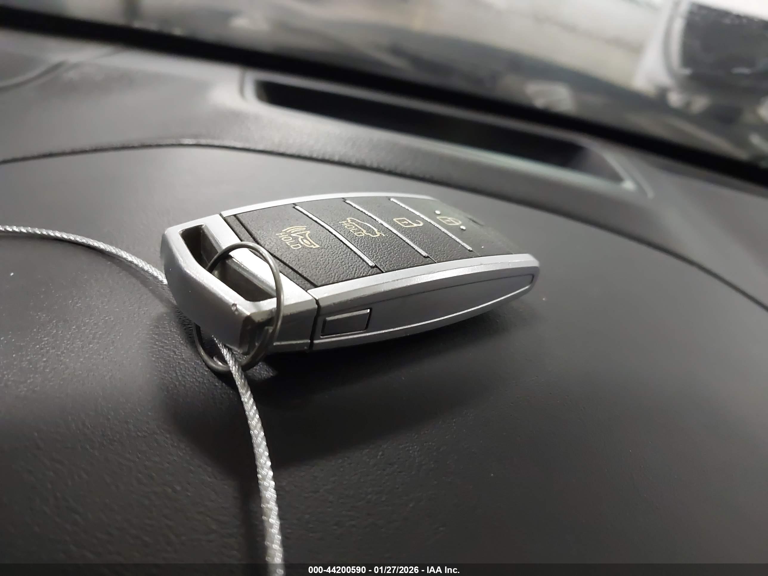GENESIS G80 image 11