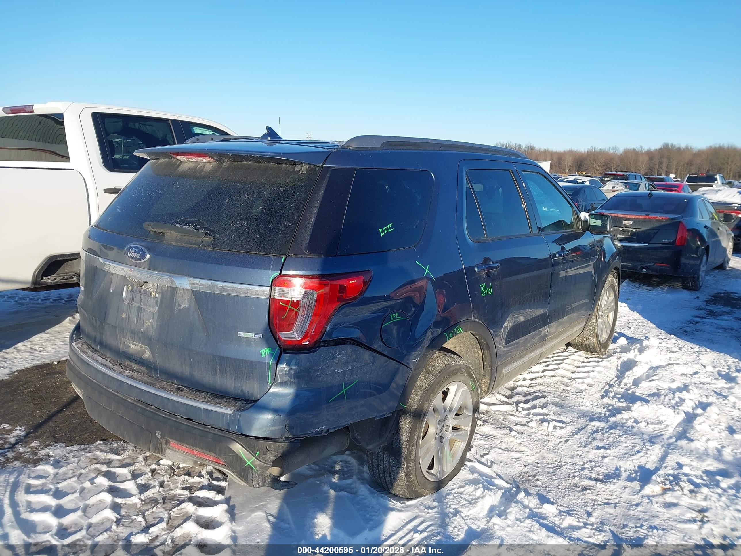 FORD EXPLORER image 4