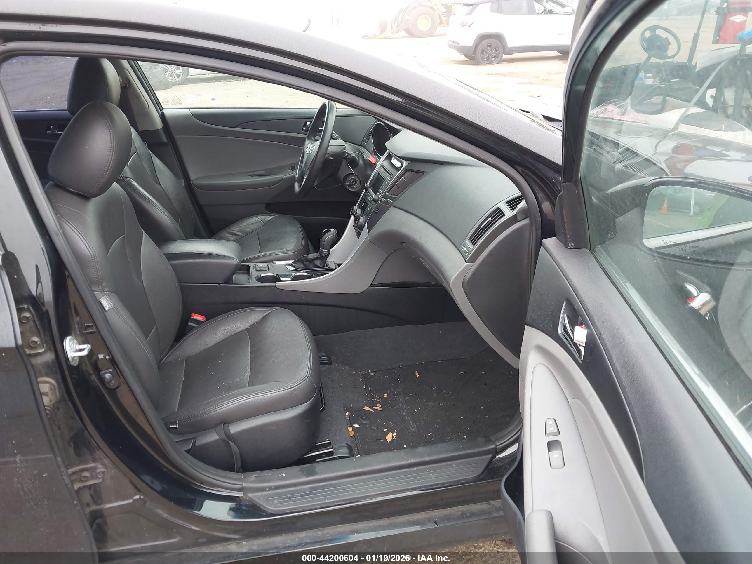 HYUNDAI SONATA image 5