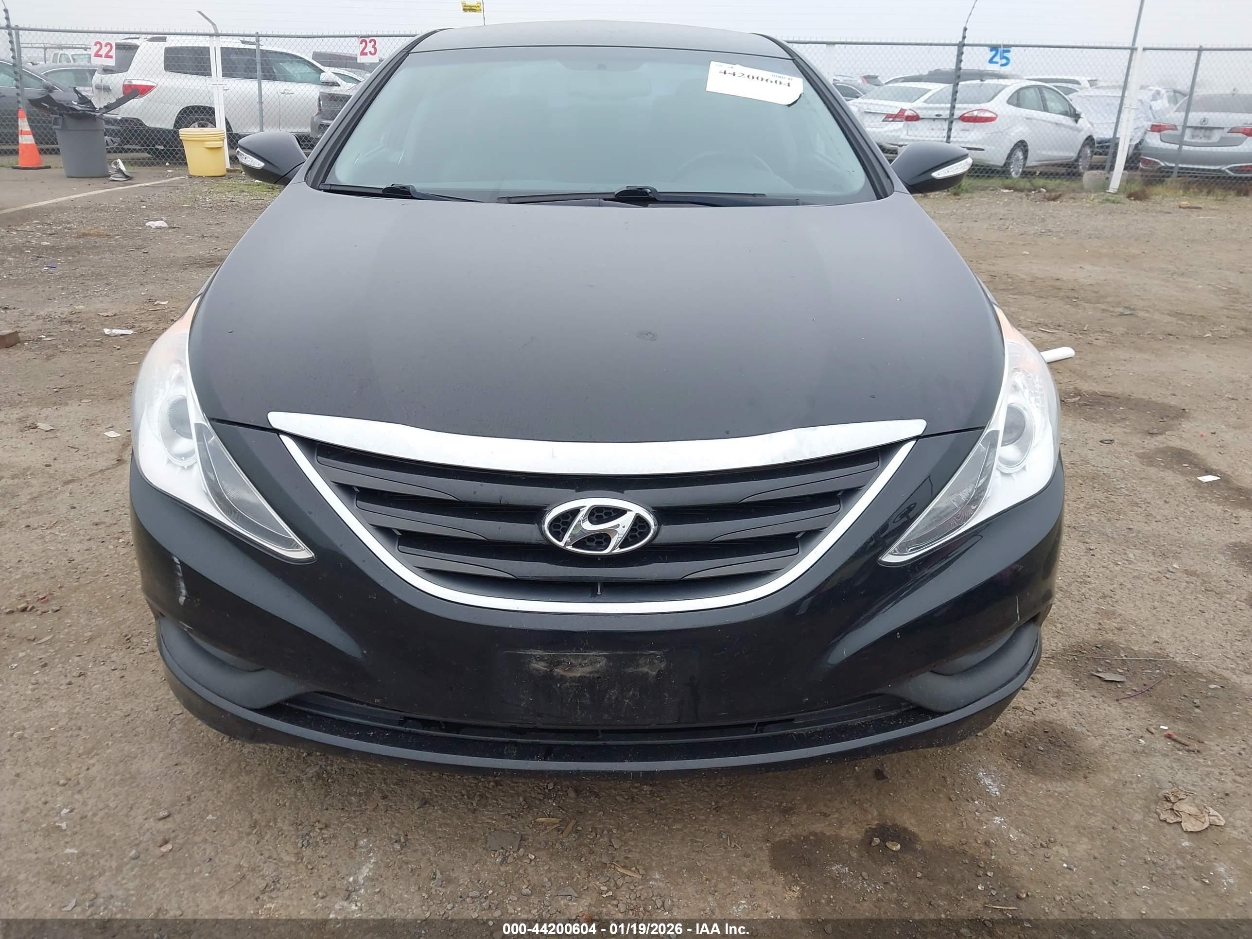 HYUNDAI SONATA image 6
