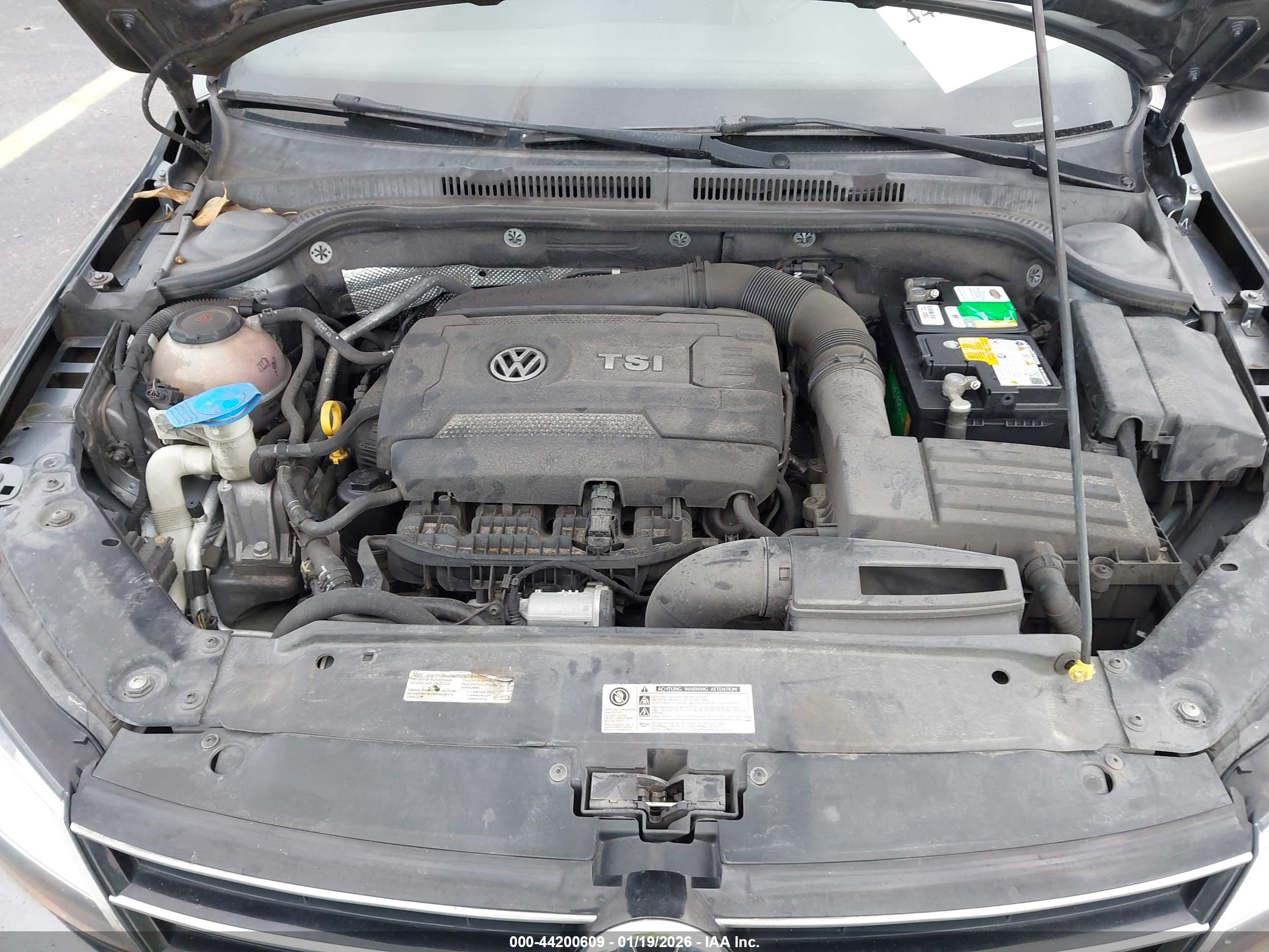 VOLKSWAGEN JETTA image 10