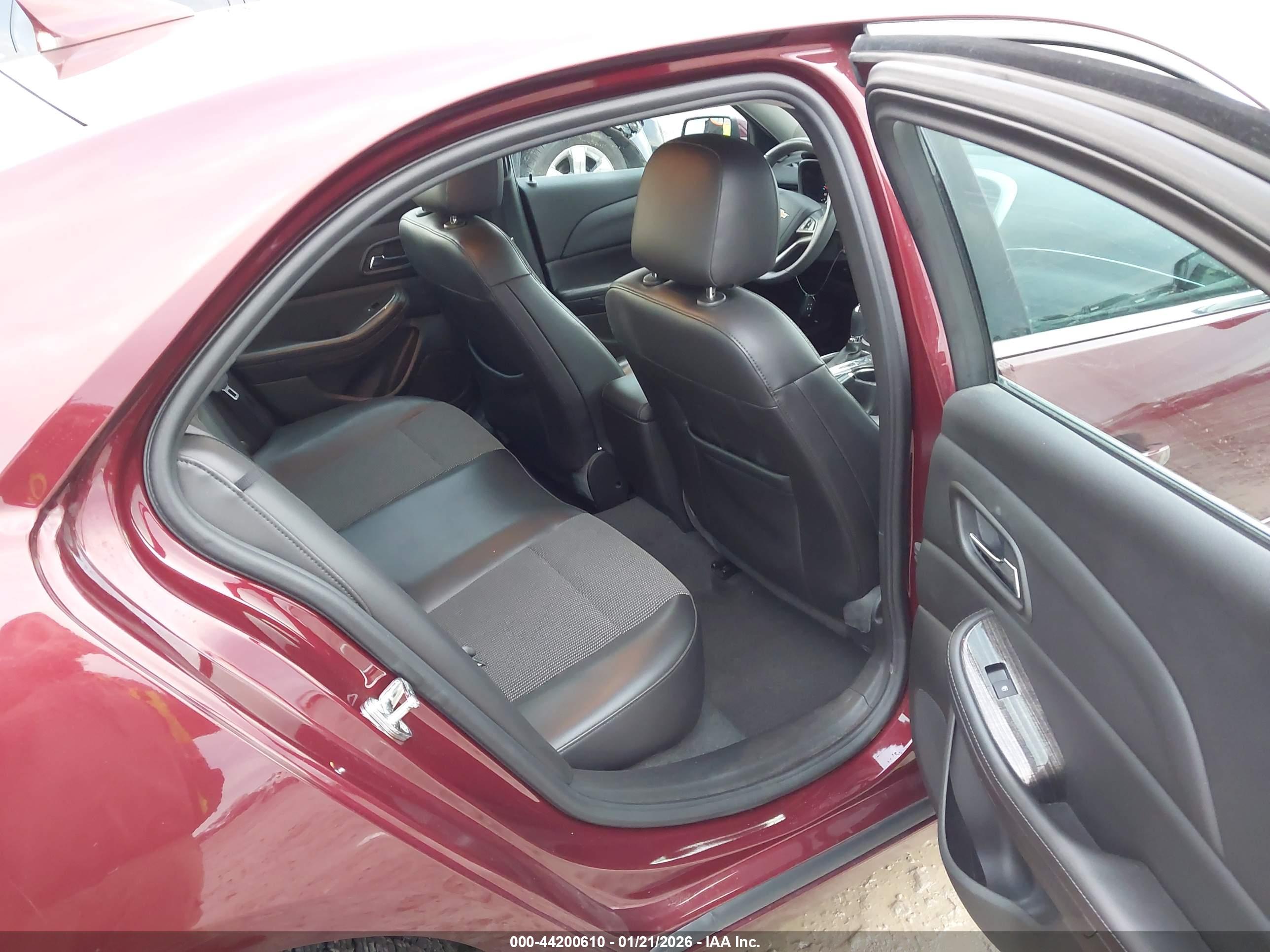 CHEVROLET MALIBU image 8