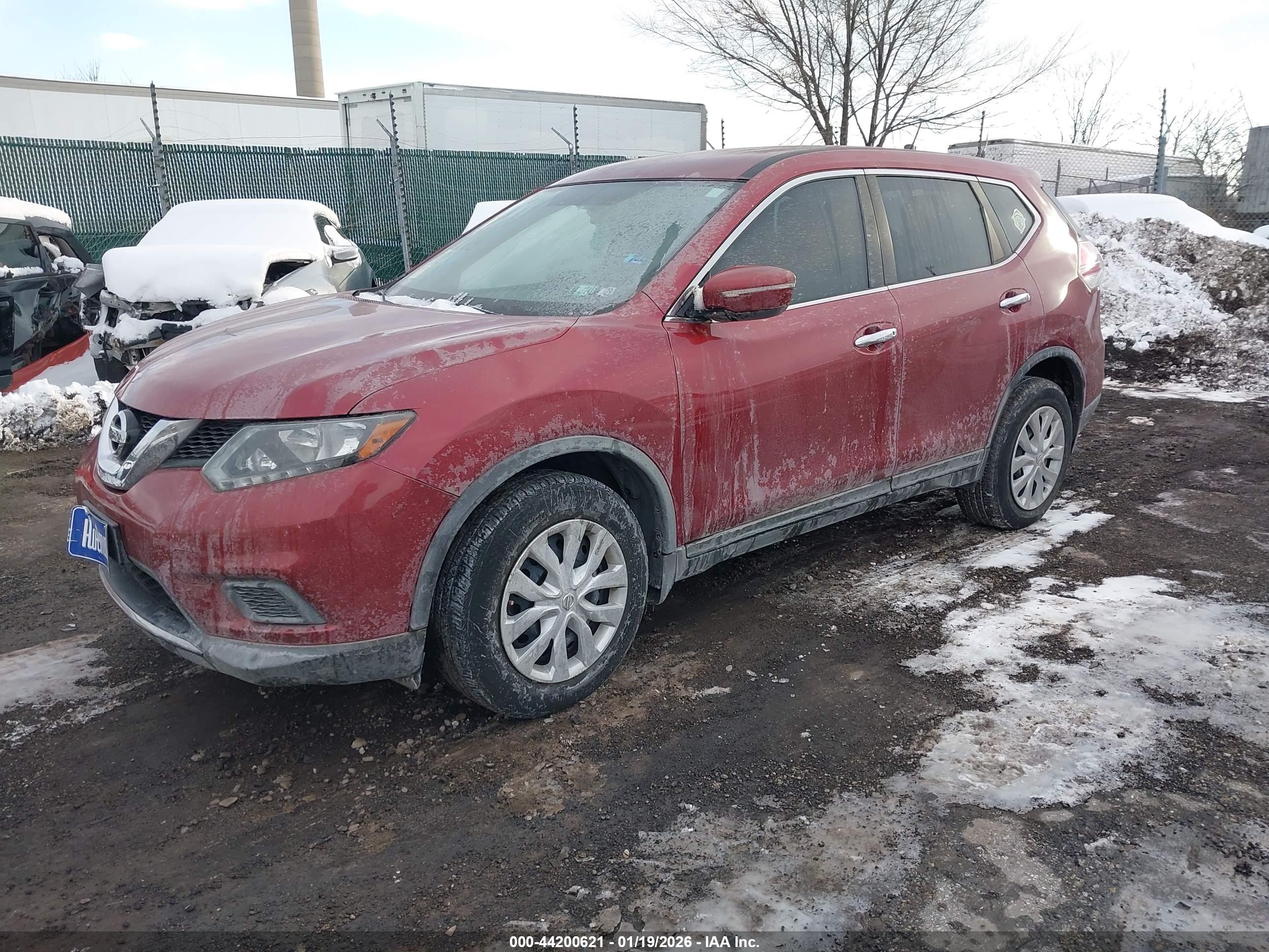 NISSAN ROGUE image 2